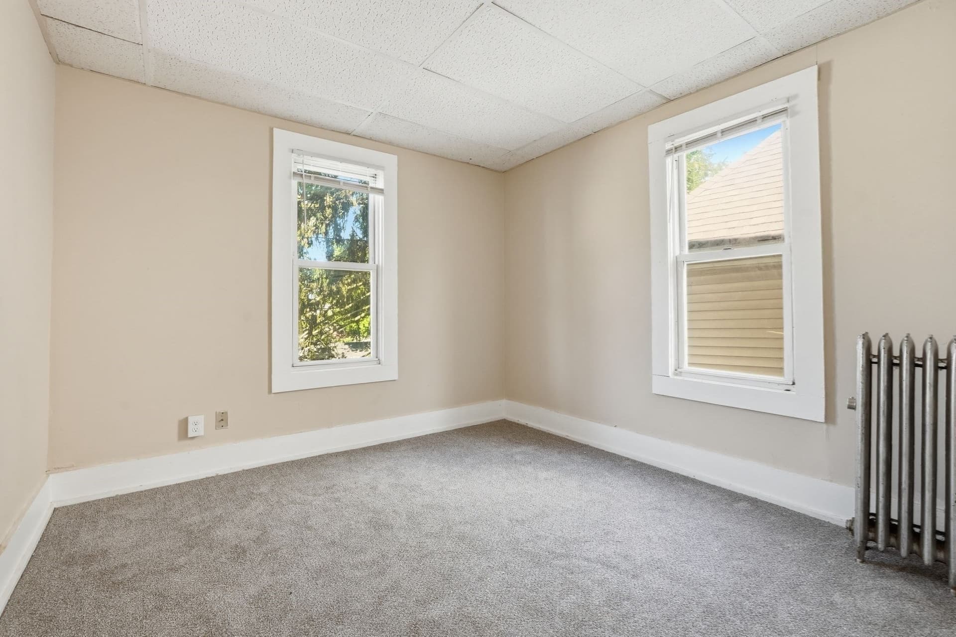 Apartment at 285 Belmont Ave # 3R, Springfield MA 01108, photo 8 of 18