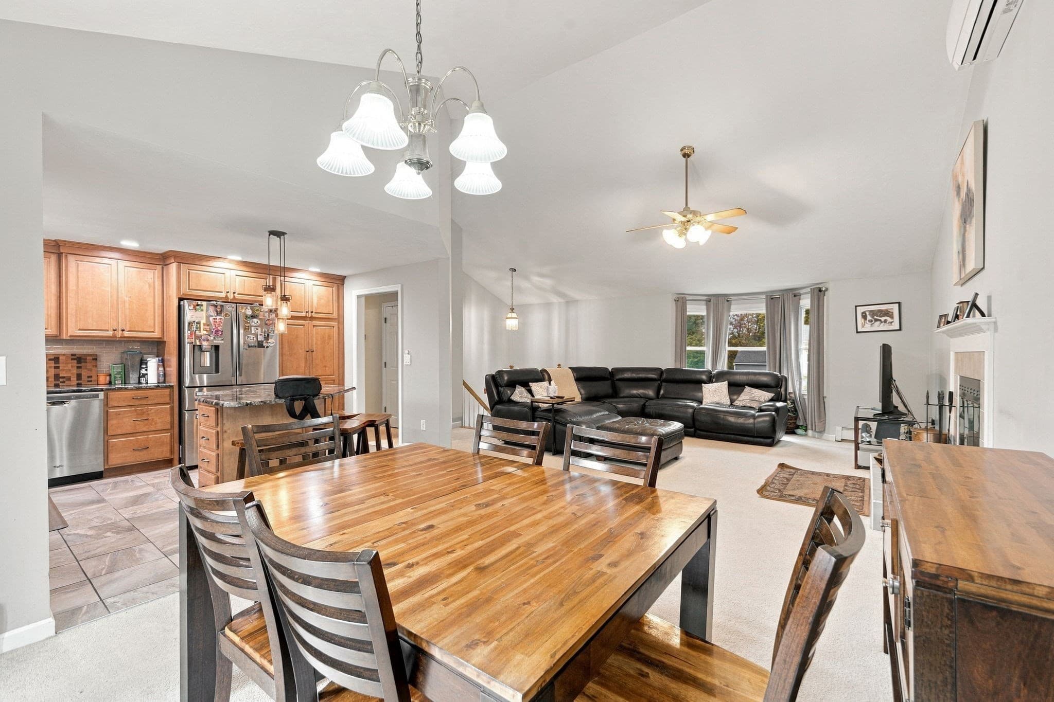 Single Family Residence at 6 Clover Hill Road, Sutton MA 01590, Sutton, photo 13 of 42