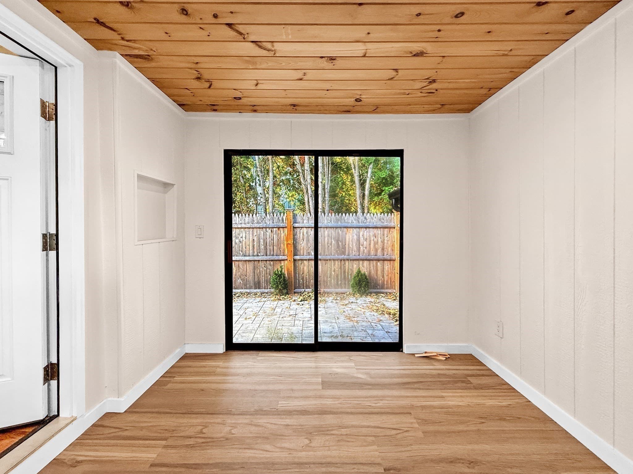 Single Family Residence at 44 Shore Rd, Waltham MA 02451, Waltham, photo 27 of 42