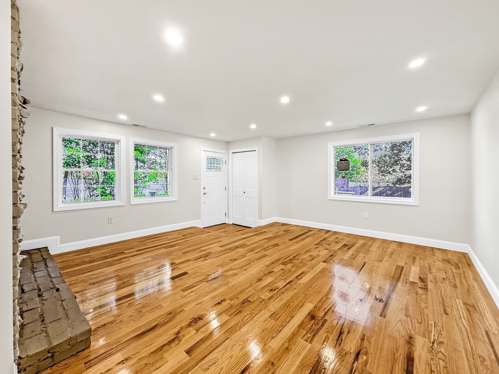 Single Family Residence at 44 Shore Rd, Waltham MA 02451, Waltham, photo 32 of 42