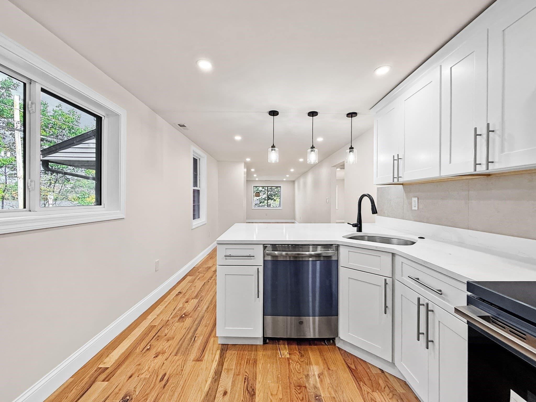 Single Family Residence at 44 Shore Rd, Waltham MA 02451, Waltham, photo 31 of 42