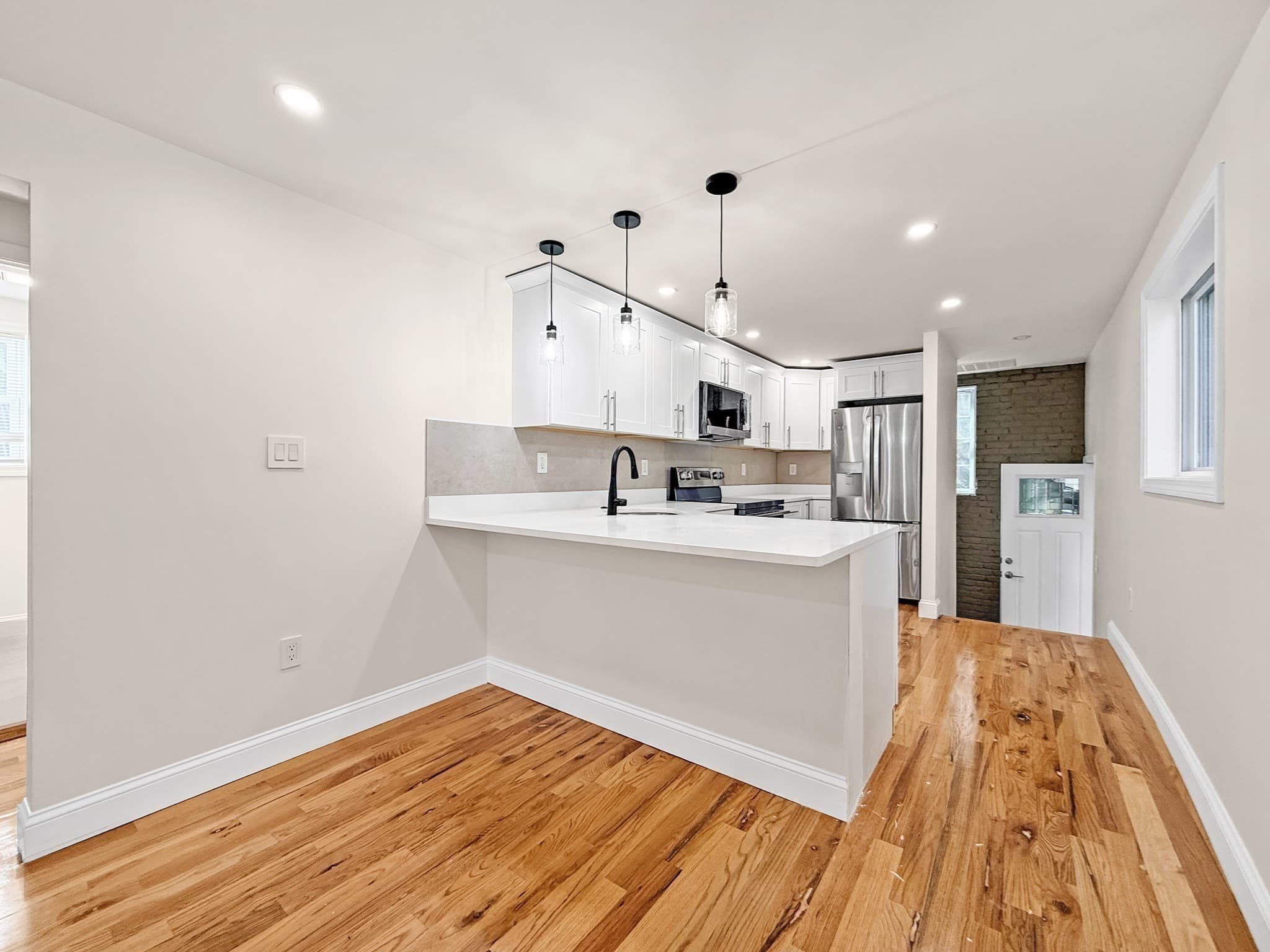 Single Family Residence at 44 Shore Rd, Waltham MA 02451, Waltham, photo 29 of 42