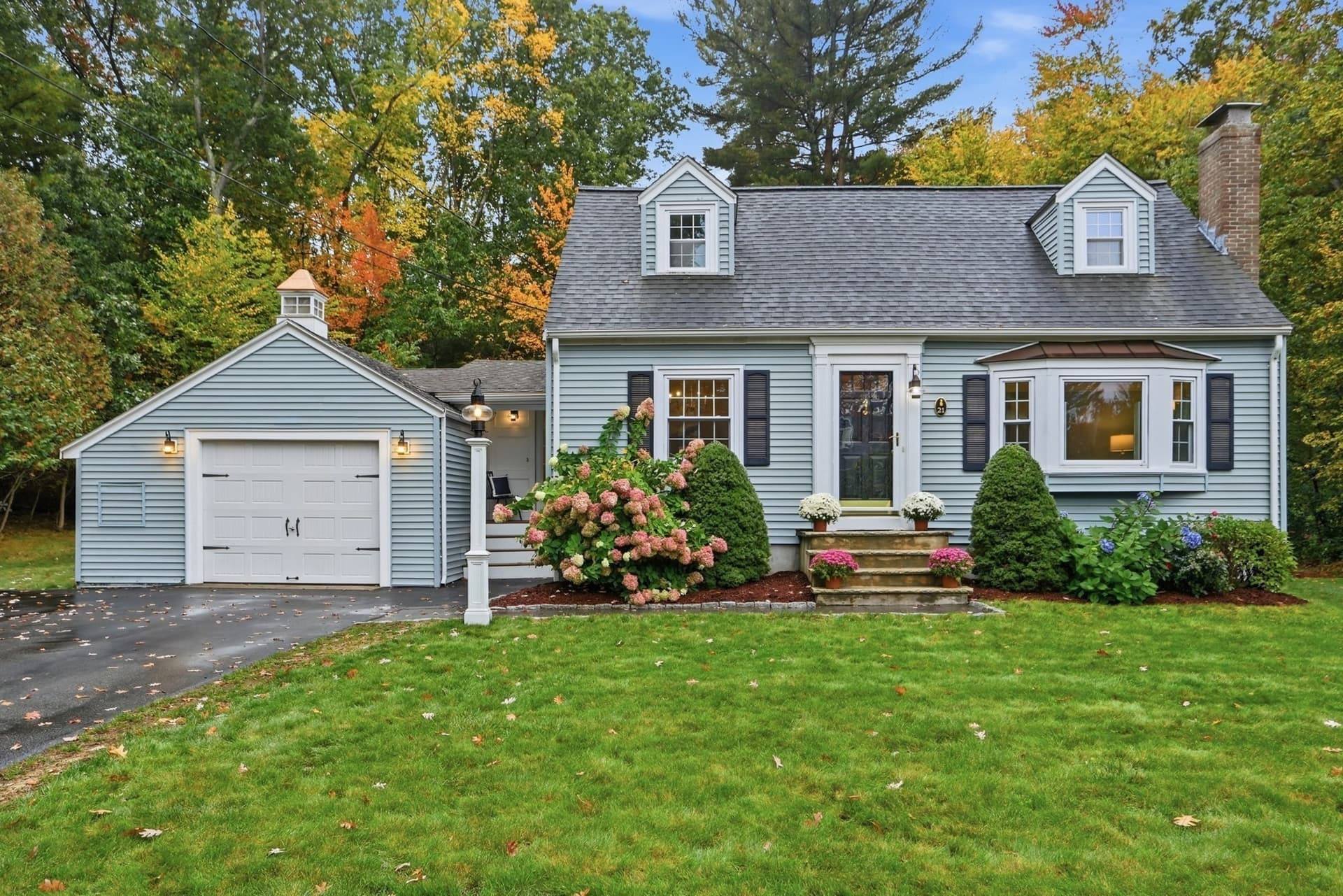 21 Curve Street, Bedford MA 01730