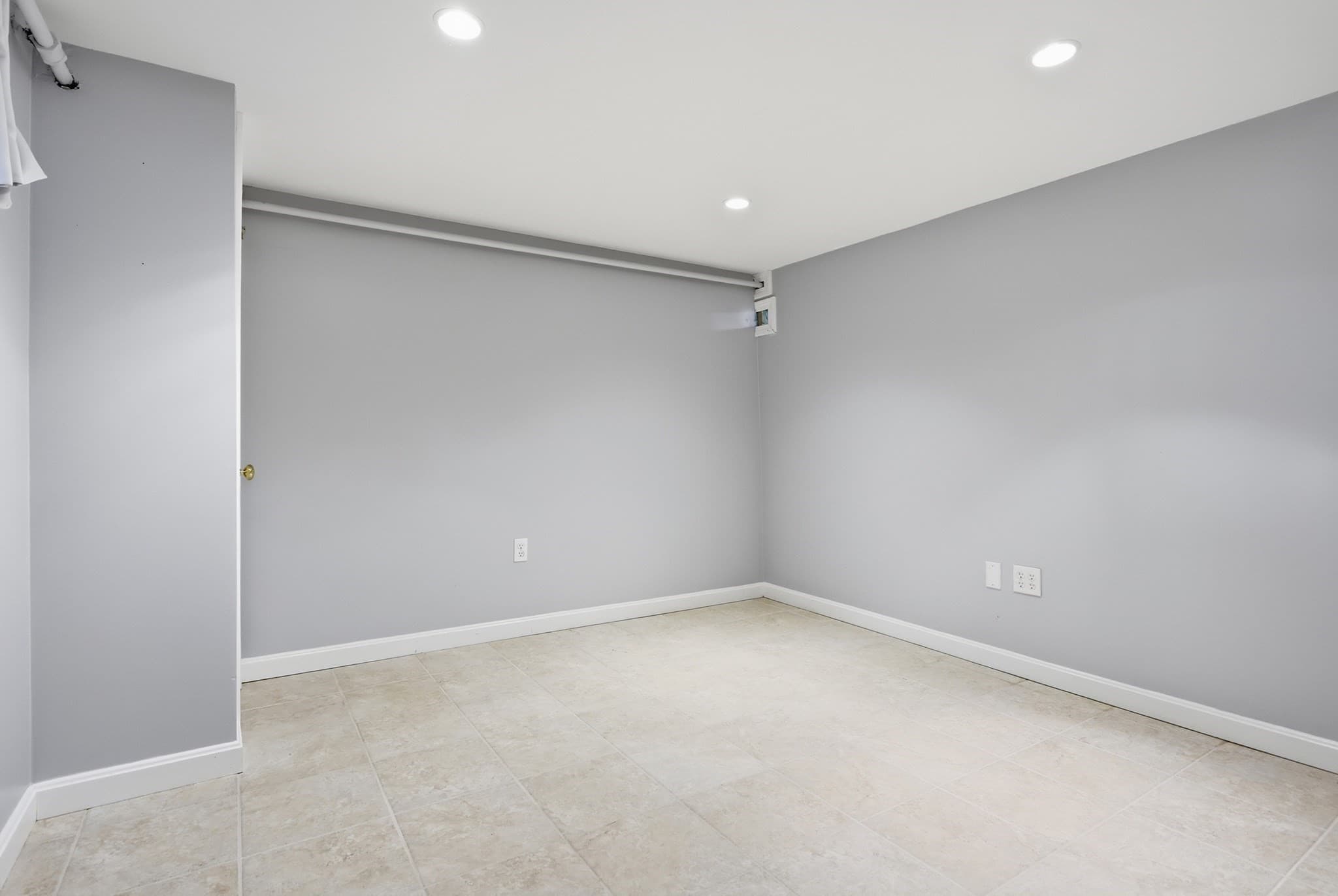 Single Family Residence at 21 Curve Street, Bedford MA 01730, Bedford, photo 28 of 40
