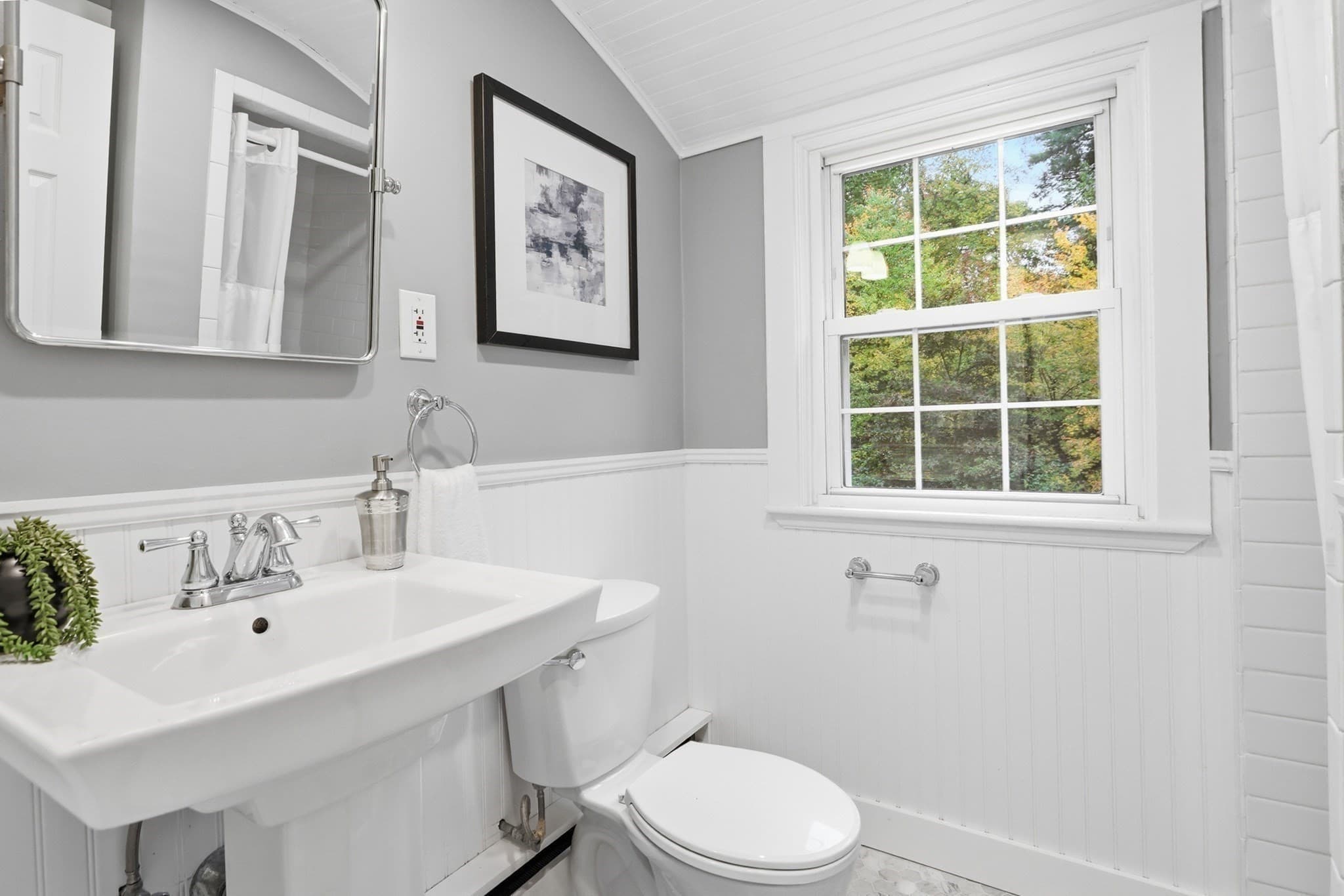 Single Family Residence at 21 Curve Street, Bedford MA 01730, Bedford, photo 21 of 40