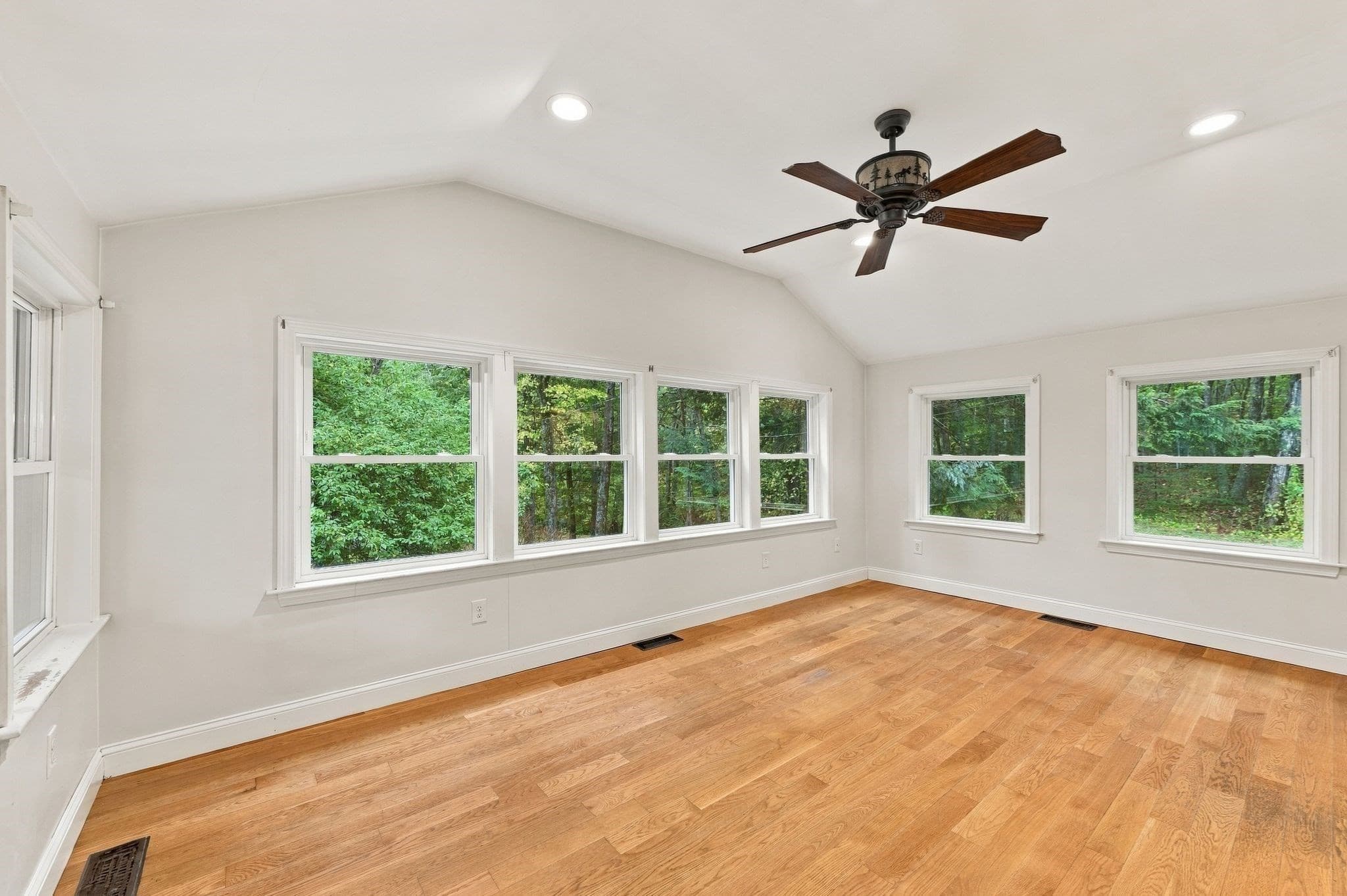 Single Family Residence at 154 Herrick Road, Boxford MA 01921, photo 2 of 41