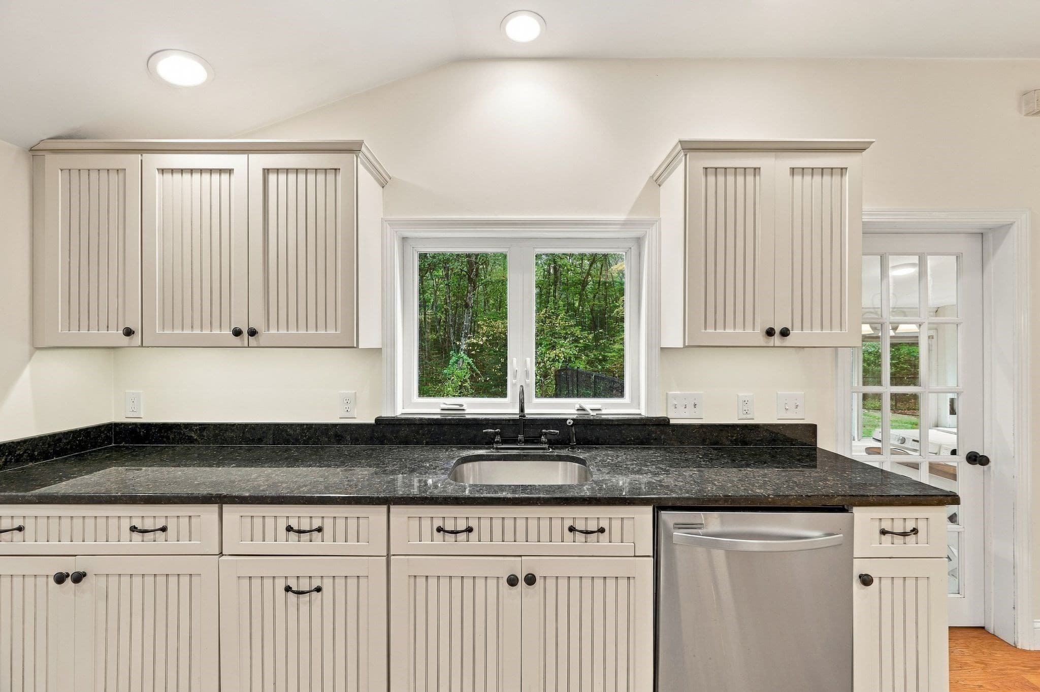 Single Family Residence at 154 Herrick Road, Boxford MA 01921, photo 9 of 41