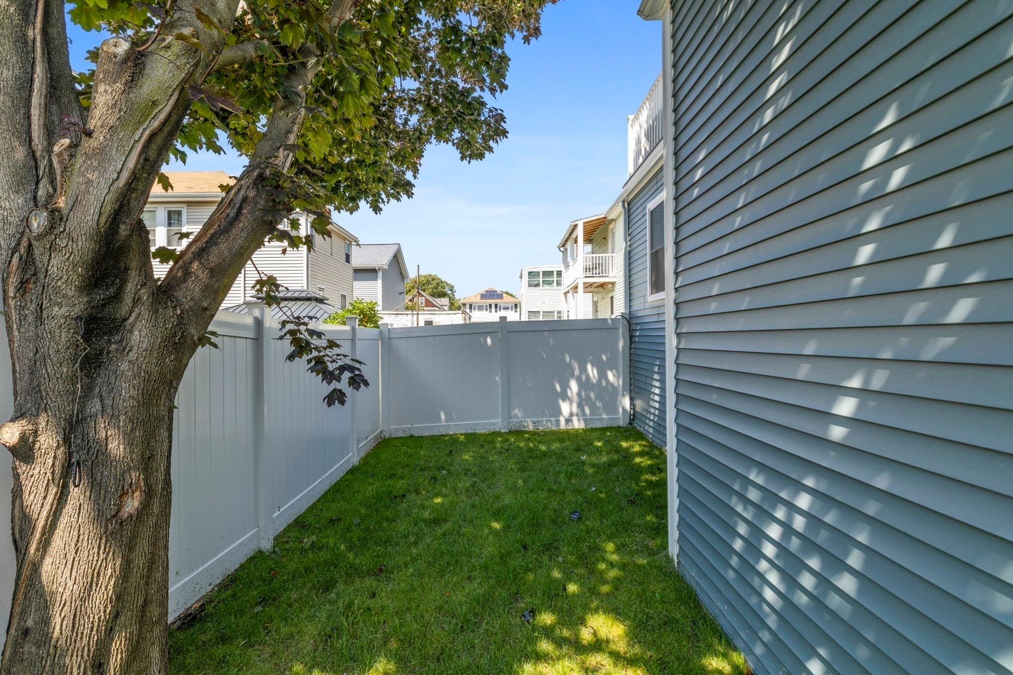 Condominium at 122 Woodruff Ave # 122, Medford MA 02155, Medford, photo 28 of 32