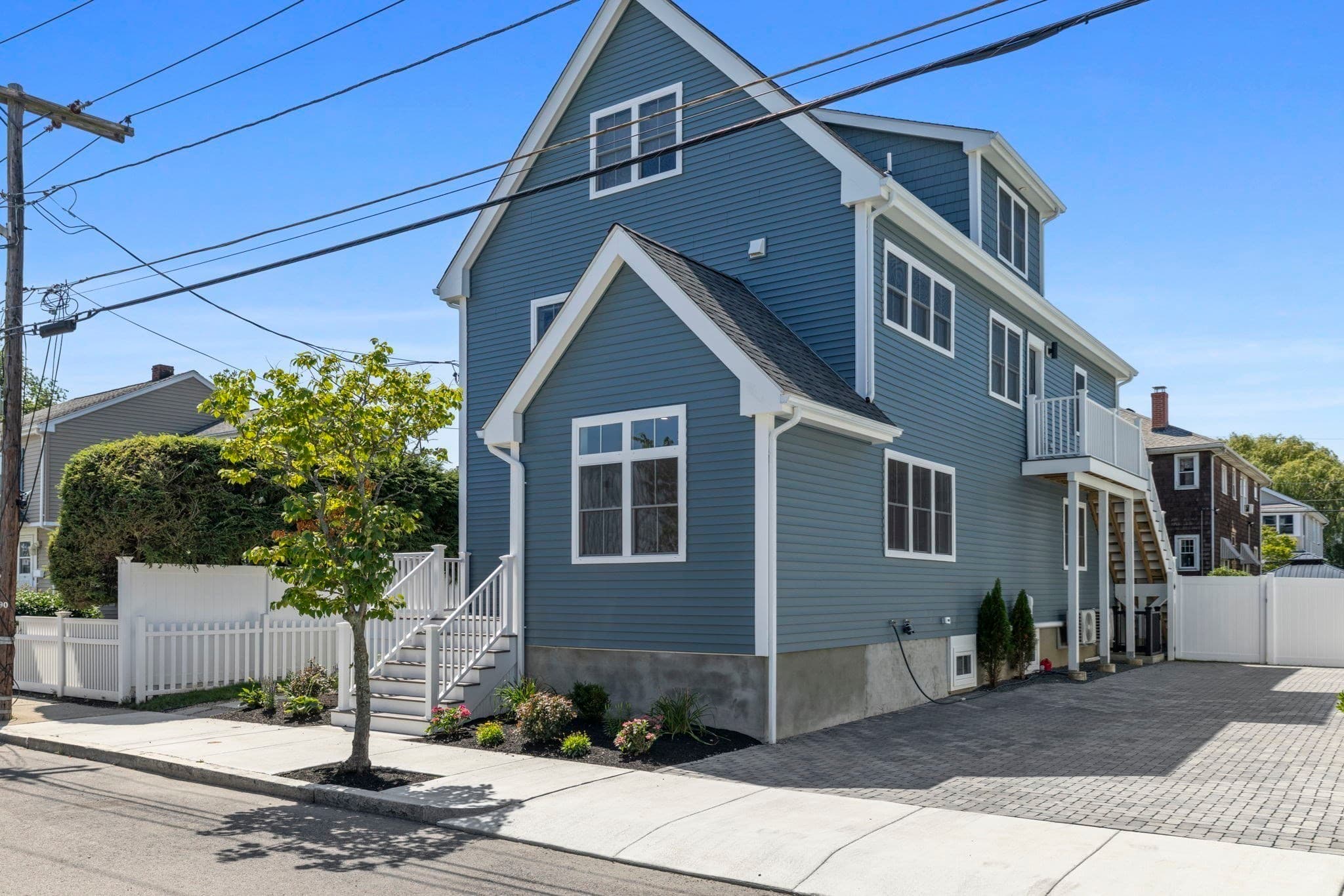 Condominium at 122 Woodruff Ave # 122, Medford MA 02155, Medford, photo 31 of 32