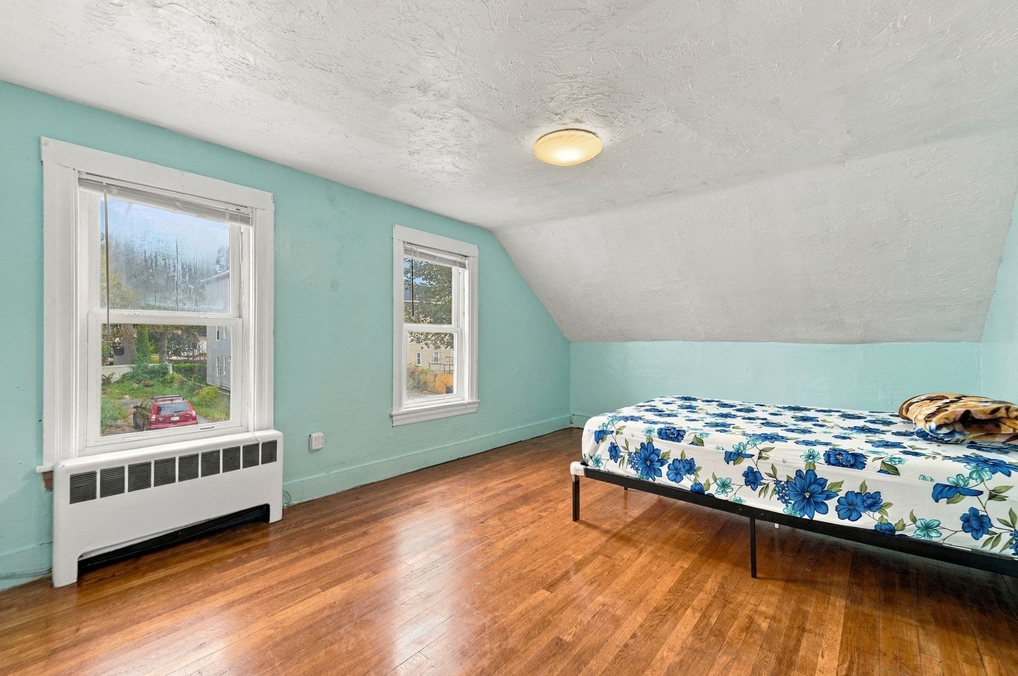 Single Family Residence at 125 Maywood St, Worcester MA 01603, Worcester, photo 26 of 42
