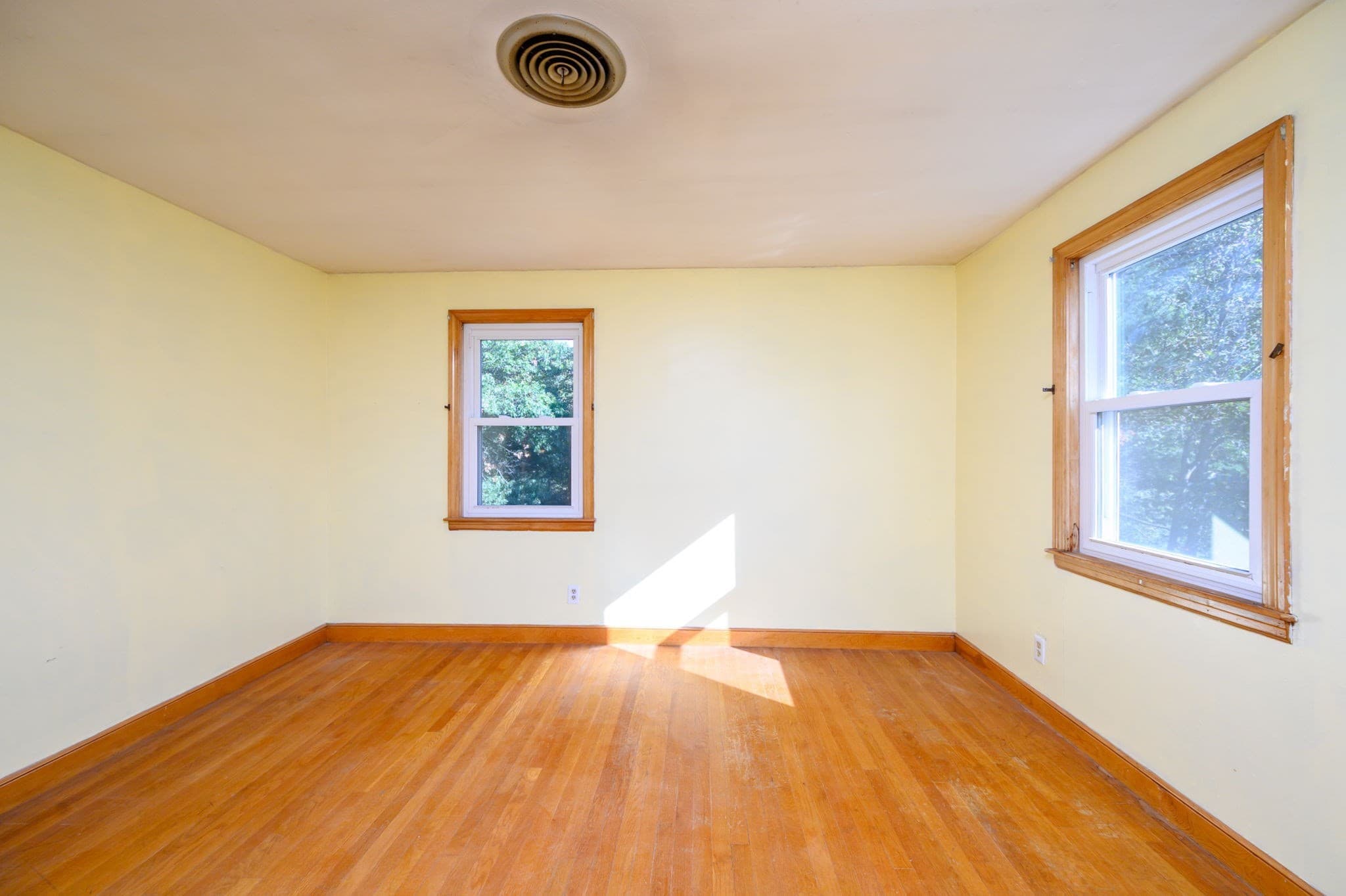 Single Family Residence at 13 Hemlock Rd, Hingham MA 02043, Hingham, photo 23 of 33