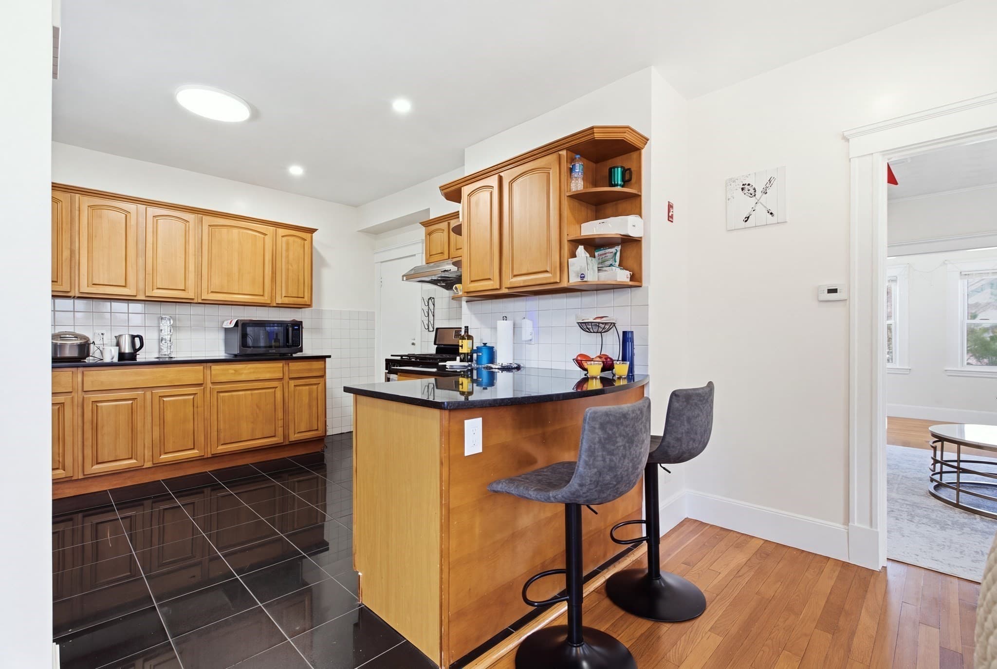 Single Family Residence at 18 Pope St, Quincy MA 02171, Quincy, photo 10 of 33