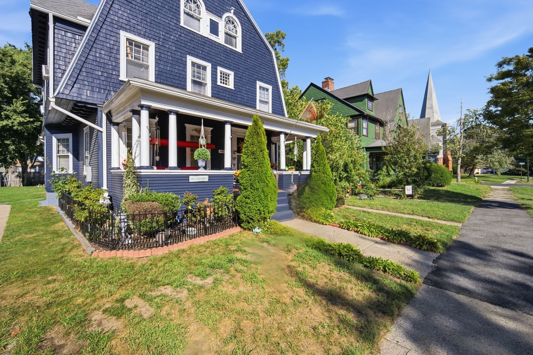 Single Family Residence at 169 Forest Park Ave, Springfield MA 01108, Springfield, photo 4 of 42