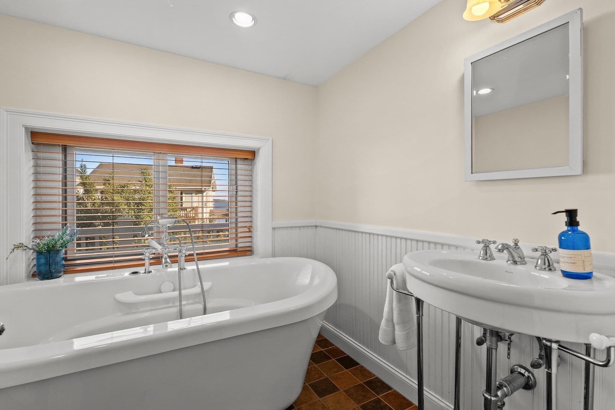 Single Family Residence at 24 Orchard St., Quincy MA 02171, Quincy, photo 20 of 29