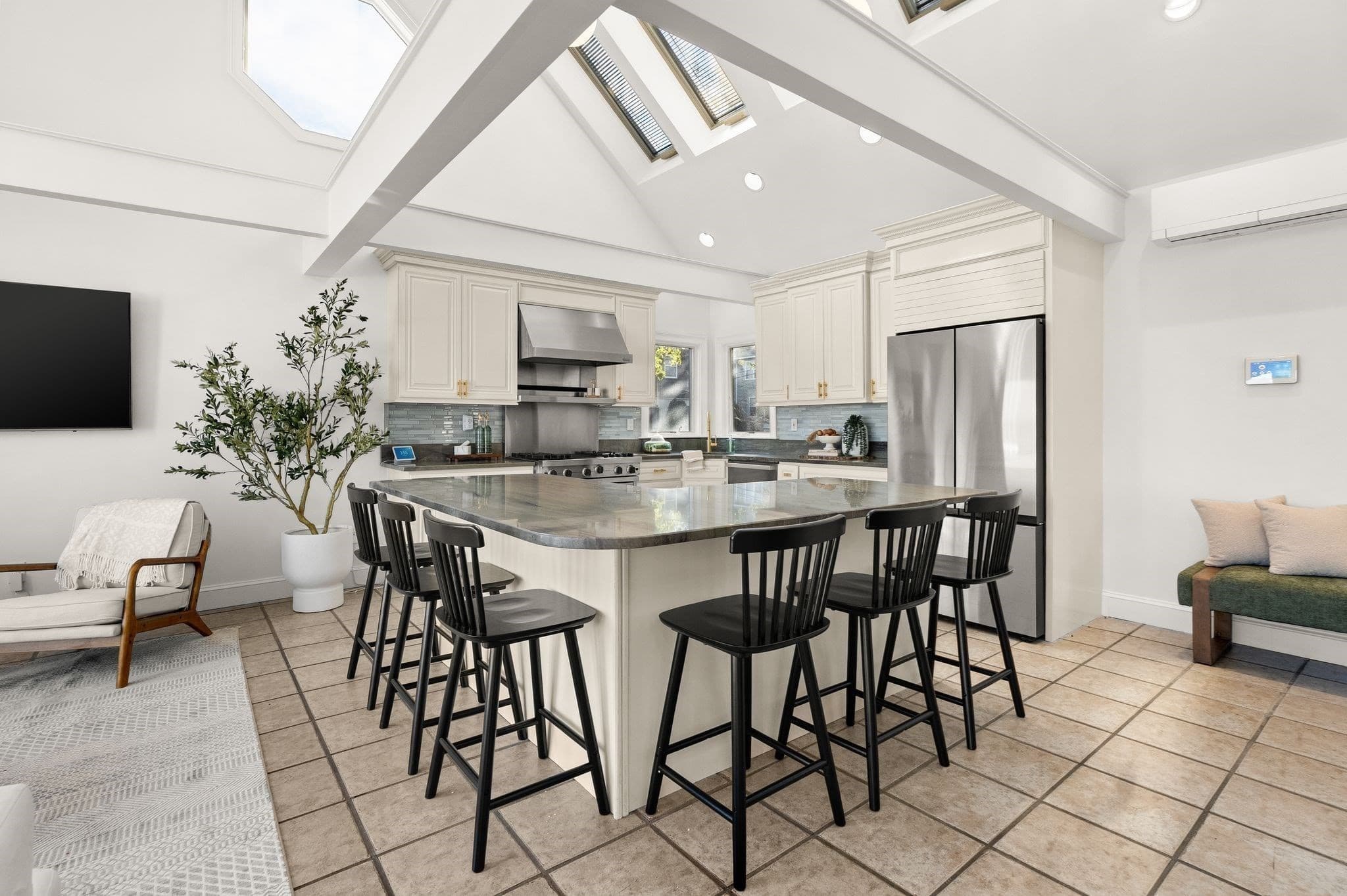 Single Family Residence at 24 Orchard St., Quincy MA 02171, Quincy, photo 9 of 29
