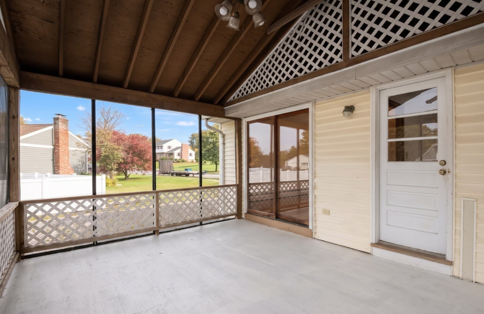 Single Family Residence at 31 Towne Crest Drive, Stoneham MA 02180, Stoneham, photo 38 of 42