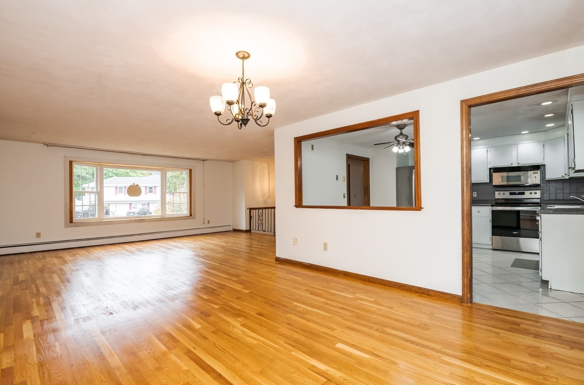 Single Family Residence at 31 Towne Crest Drive, Stoneham MA 02180, Stoneham, photo 15 of 42
