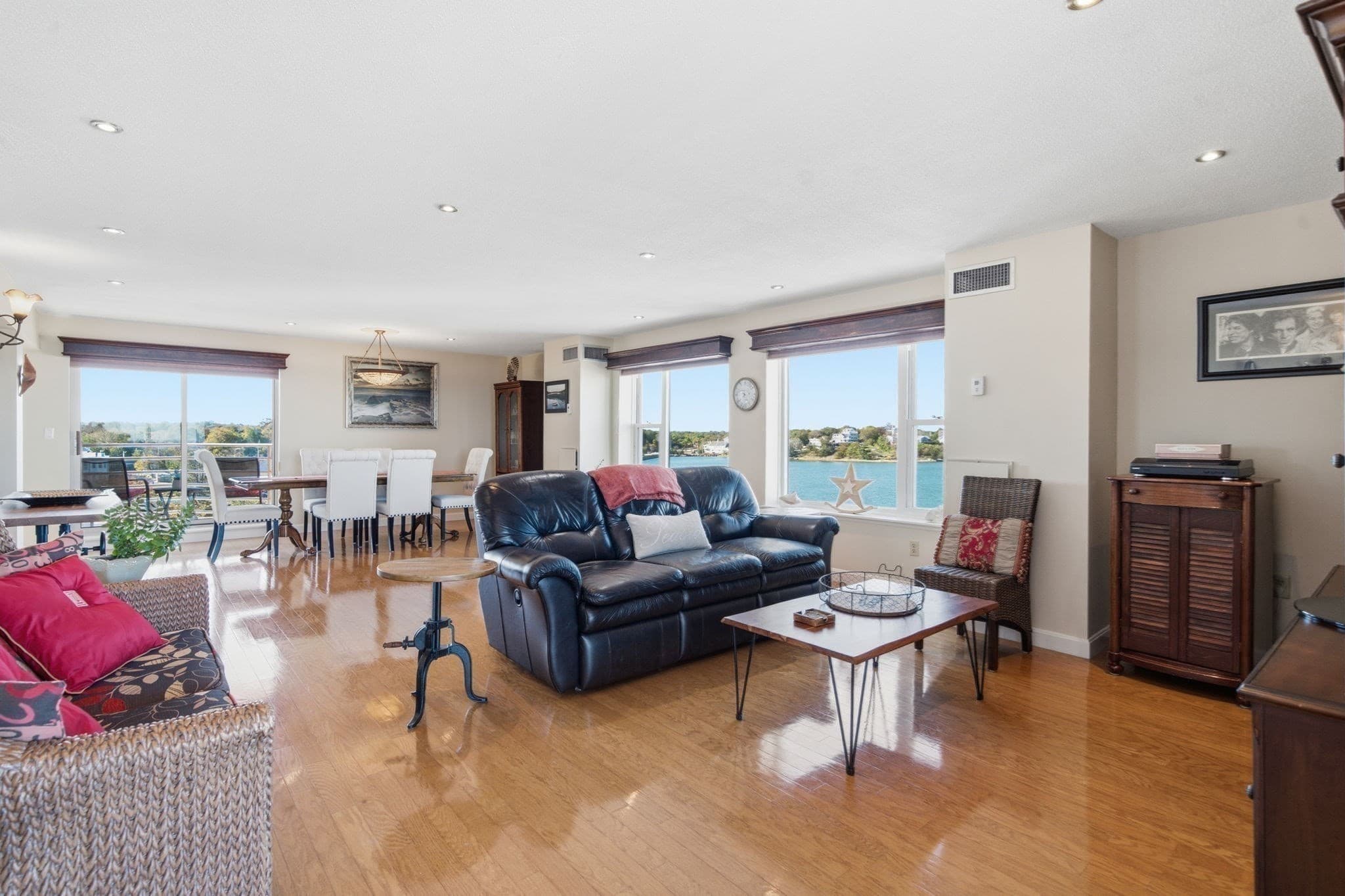 Condominium at 9 Park Ave # 517, Hull MA 02045, Hull, photo 7 of 21