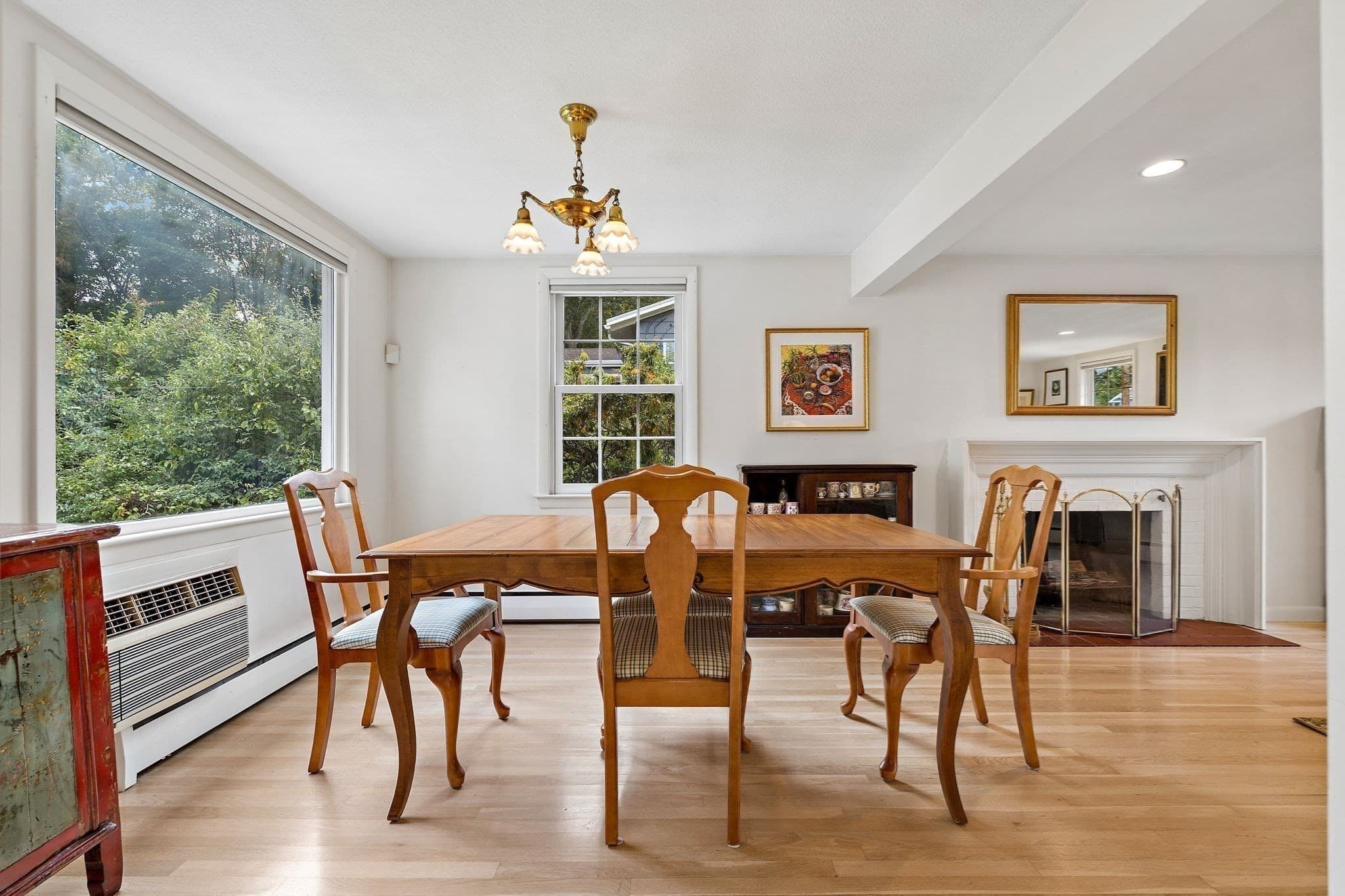 Single Family Residence at 21 Tanglewood Road, Needham MA 02494, photo 10 of 42