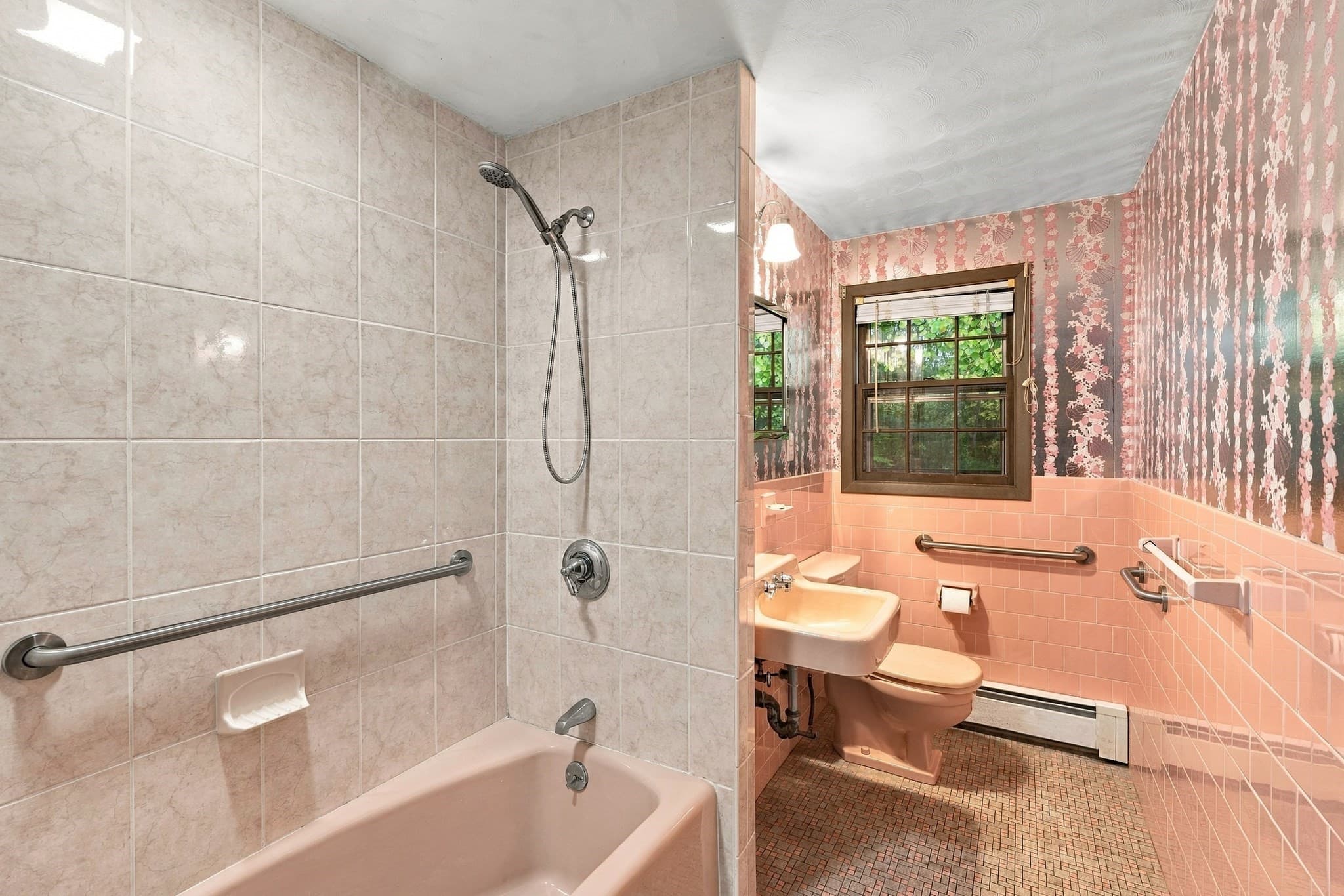 Single Family Residence at 8 Trinity St, Danvers MA 01923, photo 26 of 36