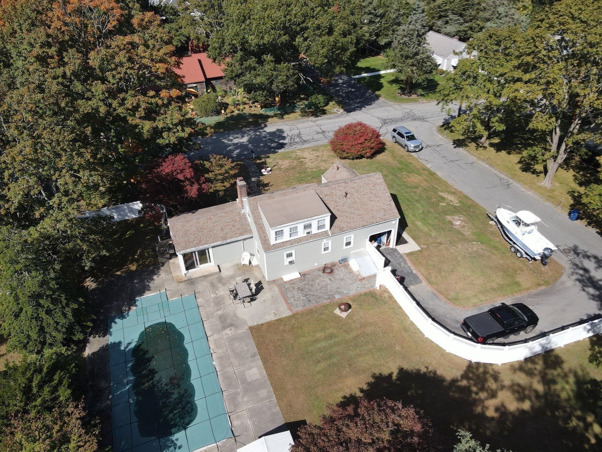 Single Family Residence at 15 Hiller Ave, Fairhaven MA 02719, photo 4 of 26
