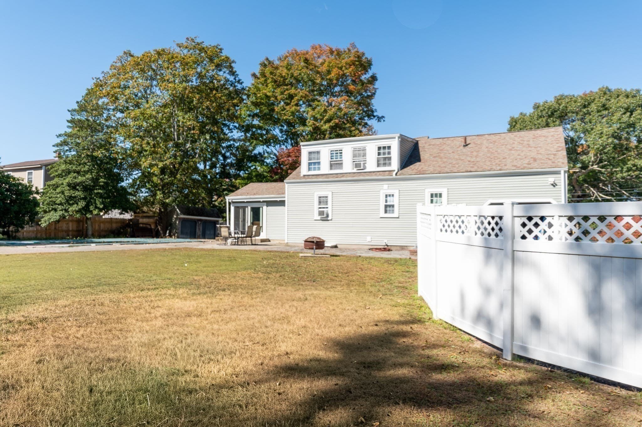 Single Family Residence at 15 Hiller Ave, Fairhaven MA 02719, photo 25 of 26