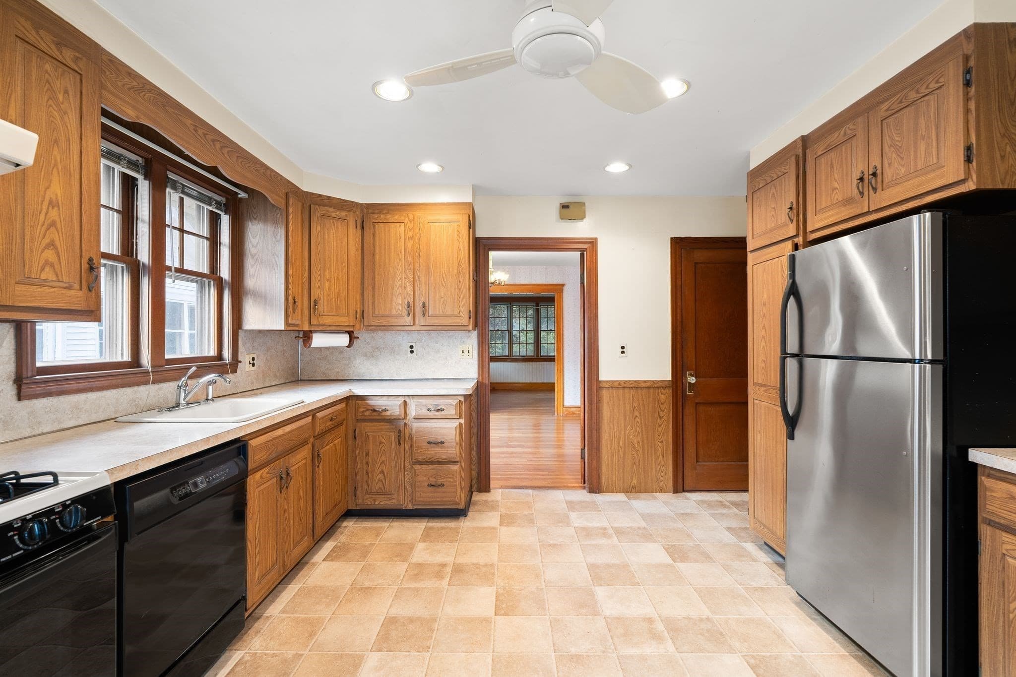 Single Family Residence at 126 Belmont Street, Quincy MA 02170, Quincy, photo 12 of 42
