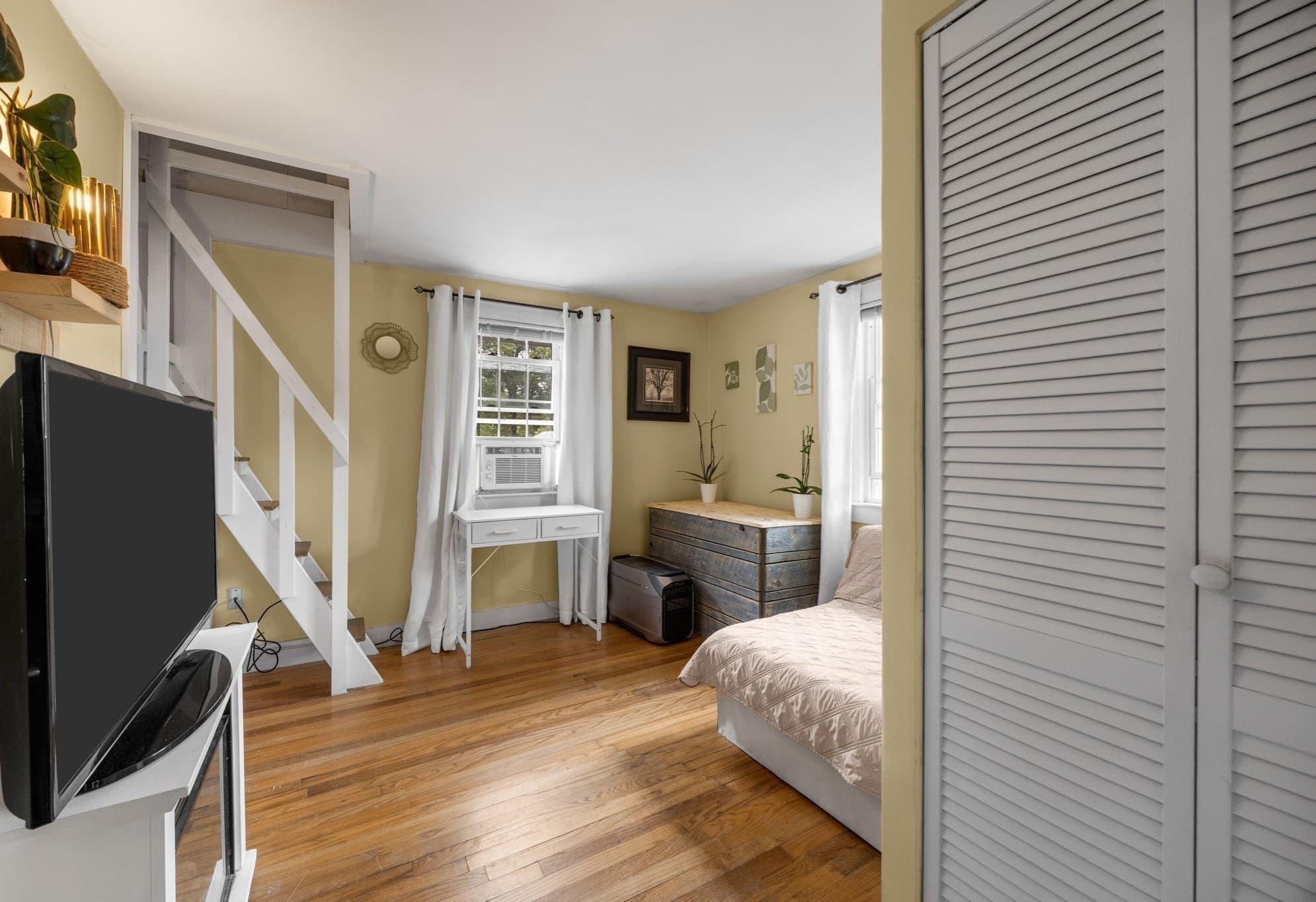 Single Family Residence at 16 Thatcher Rd, Yarmouth MA 02664, Yarmouth, photo 12 of 33