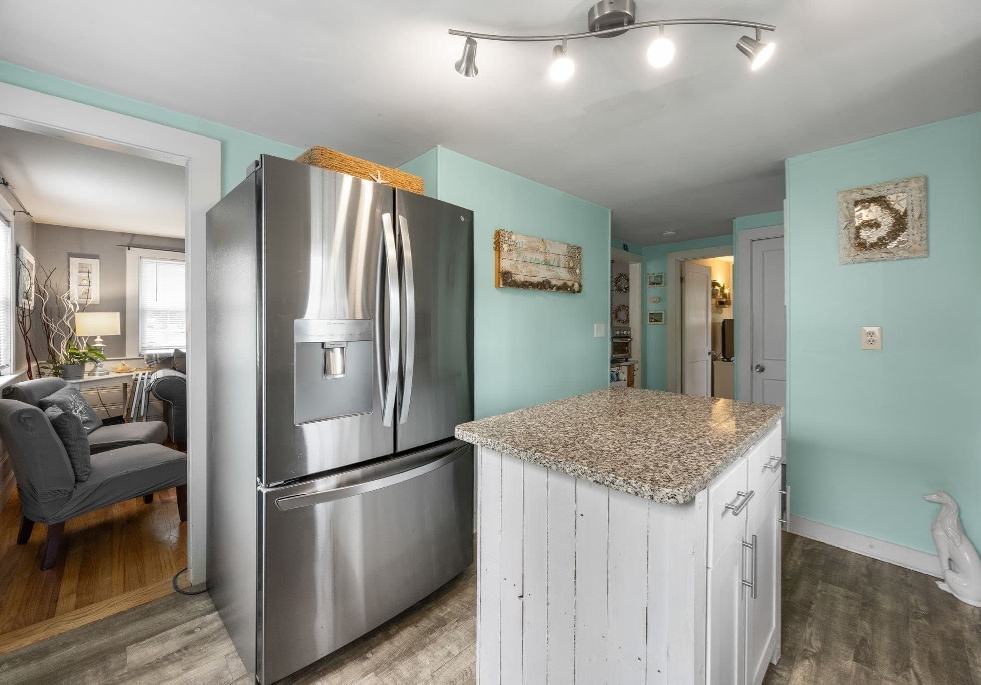 Single Family Residence at 16 Thatcher Rd, Yarmouth MA 02664, Yarmouth, photo 18 of 33