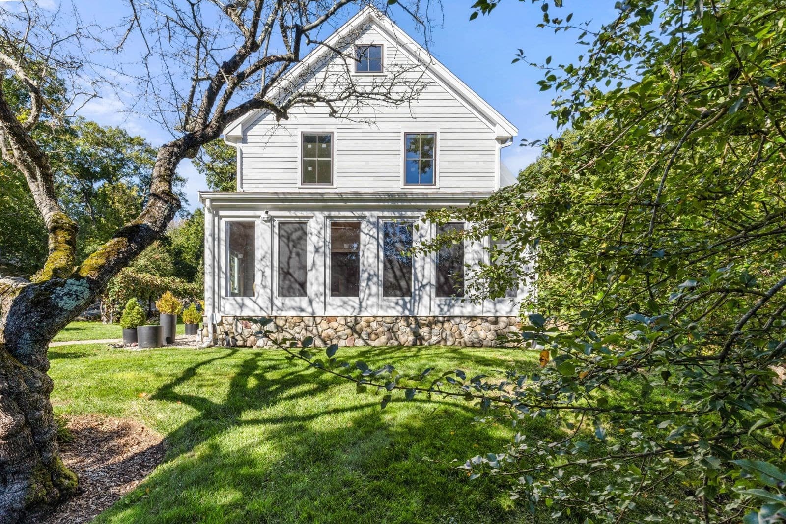 Single Family Residence at 108 Kilby St, Hingham MA 02043, Hingham, photo 27 of 30