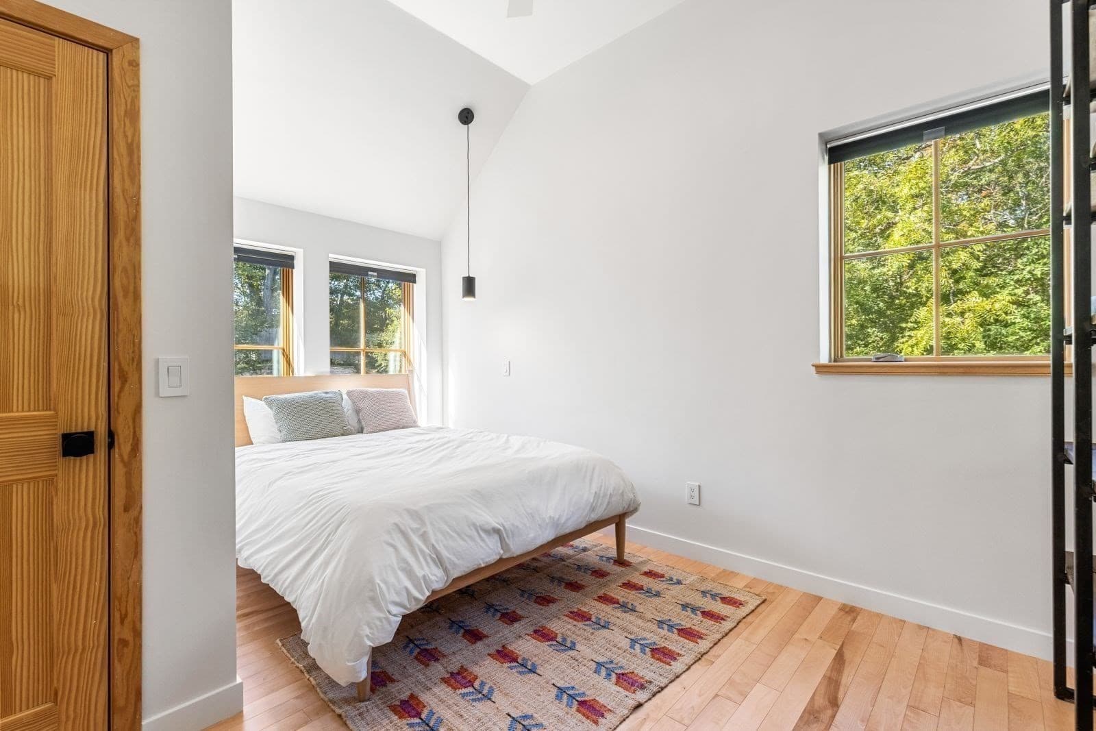 Single Family Residence at 108 Kilby St, Hingham MA 02043, Hingham, photo 13 of 30