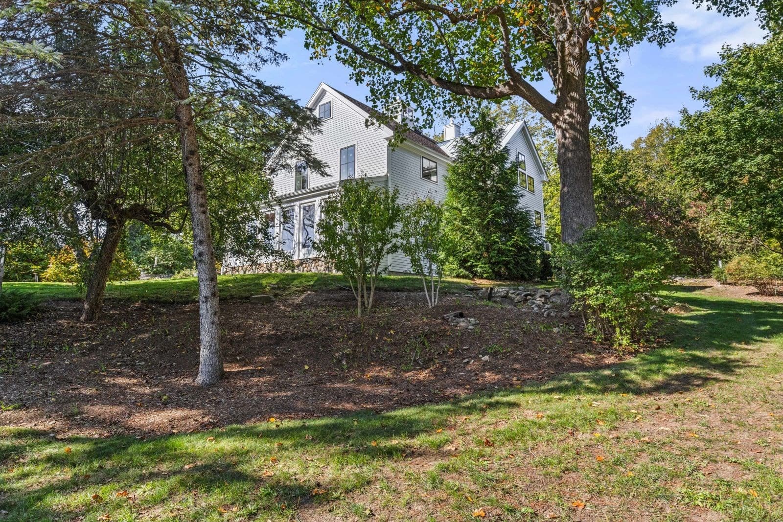 Single Family Residence at 108 Kilby St, Hingham MA 02043, Hingham, photo 30 of 30