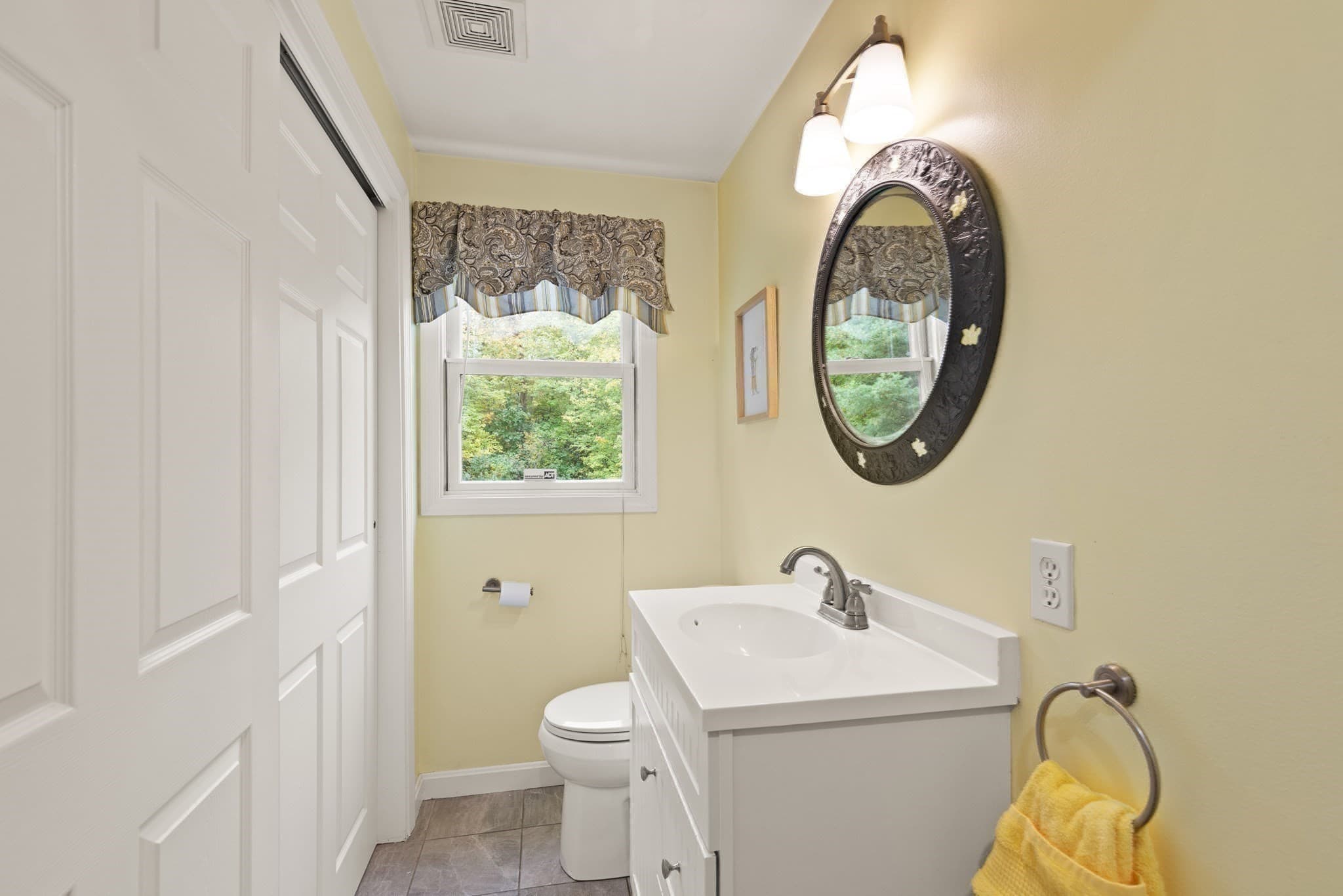 Single Family Residence at 20 Dennison Ct, Stoughton MA 02072, Stoughton, photo 13 of 29