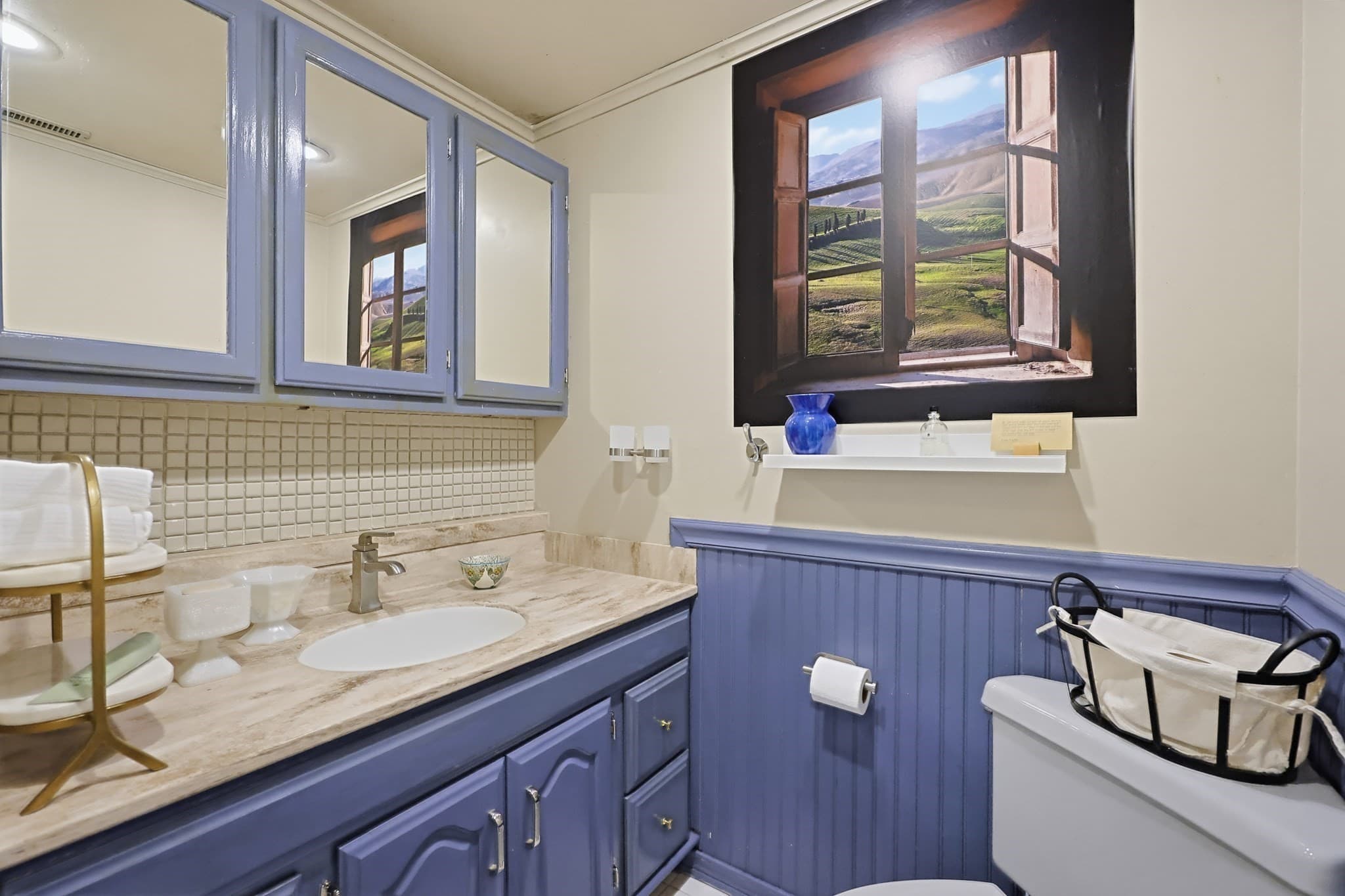 Single Family Residence at 4 Hill St, Medway MA 02053, photo 27 of 37