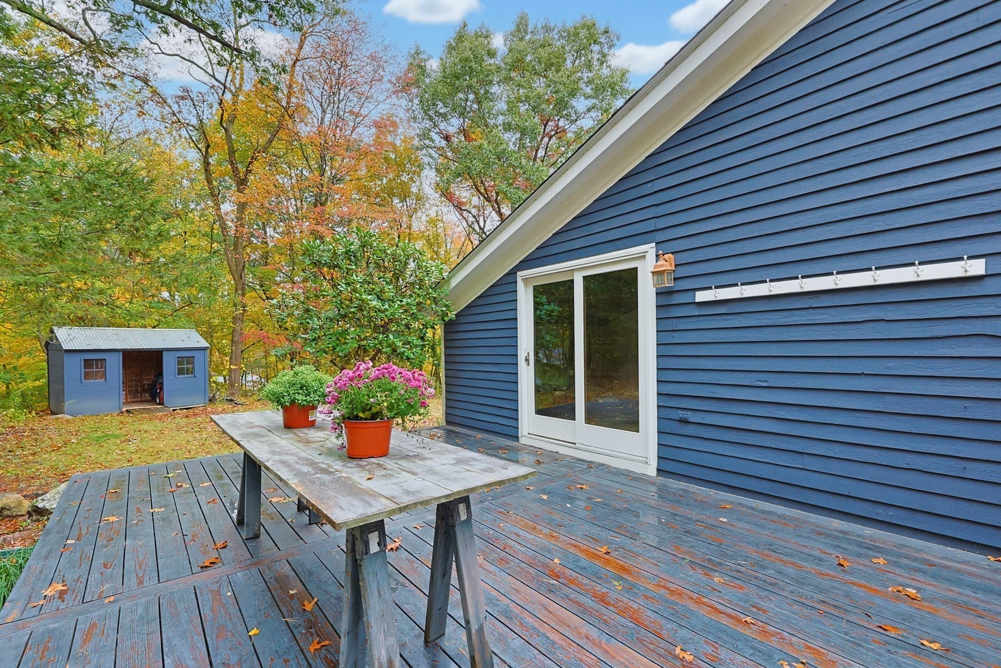 Single Family Residence at 4 Hill St, Medway MA 02053, photo 32 of 37
