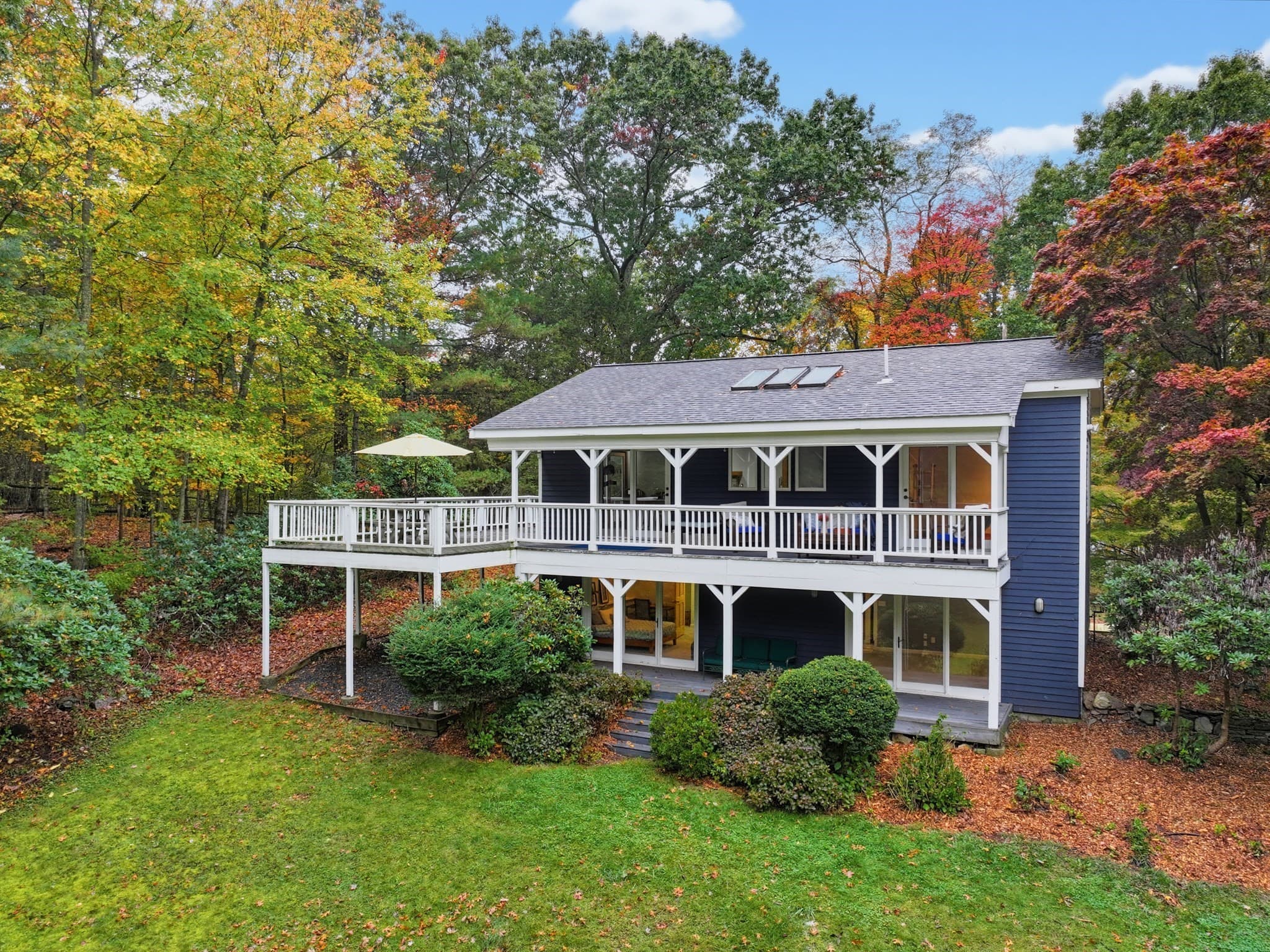 4 Hill St, Medway MA 02053