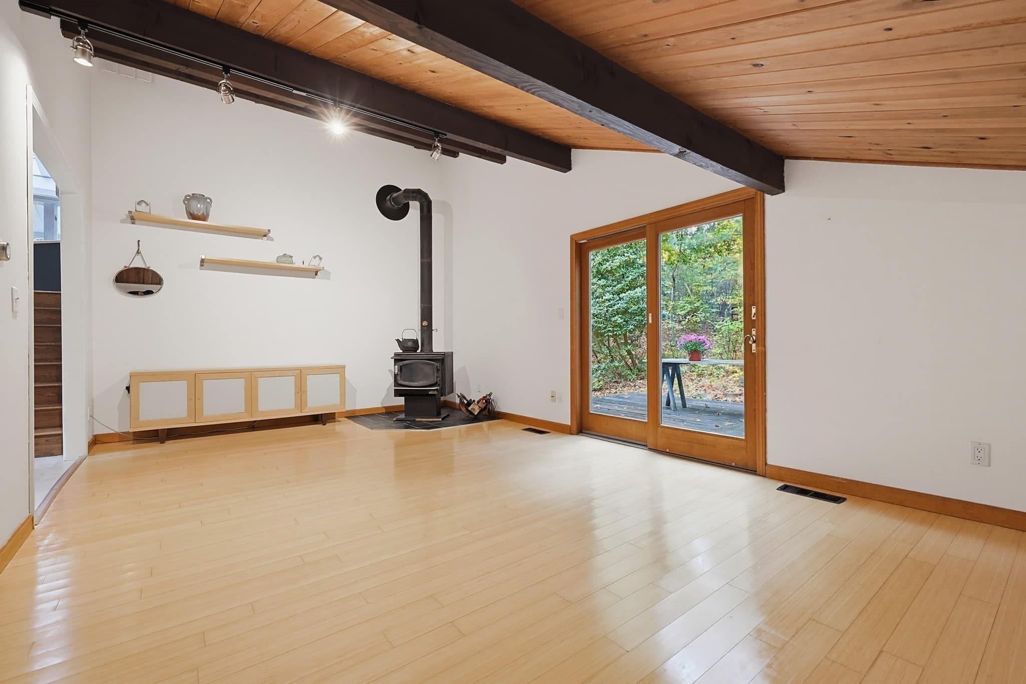 Single Family Residence at 4 Hill St, Medway MA 02053, photo 14 of 37