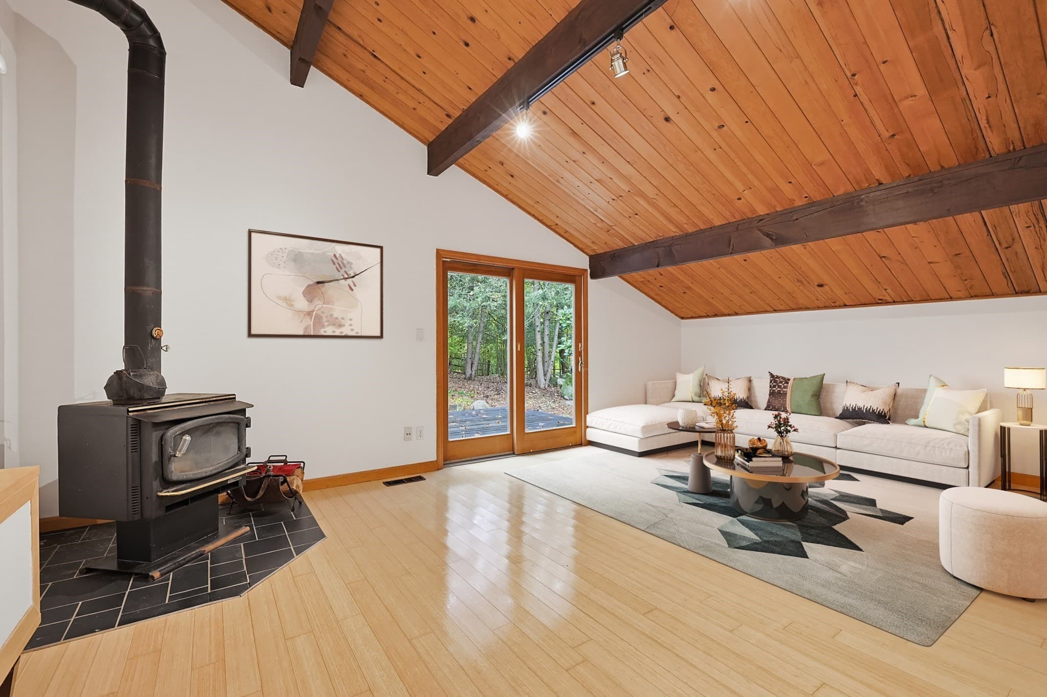 Single Family Residence at 4 Hill St, Medway MA 02053, photo 11 of 37
