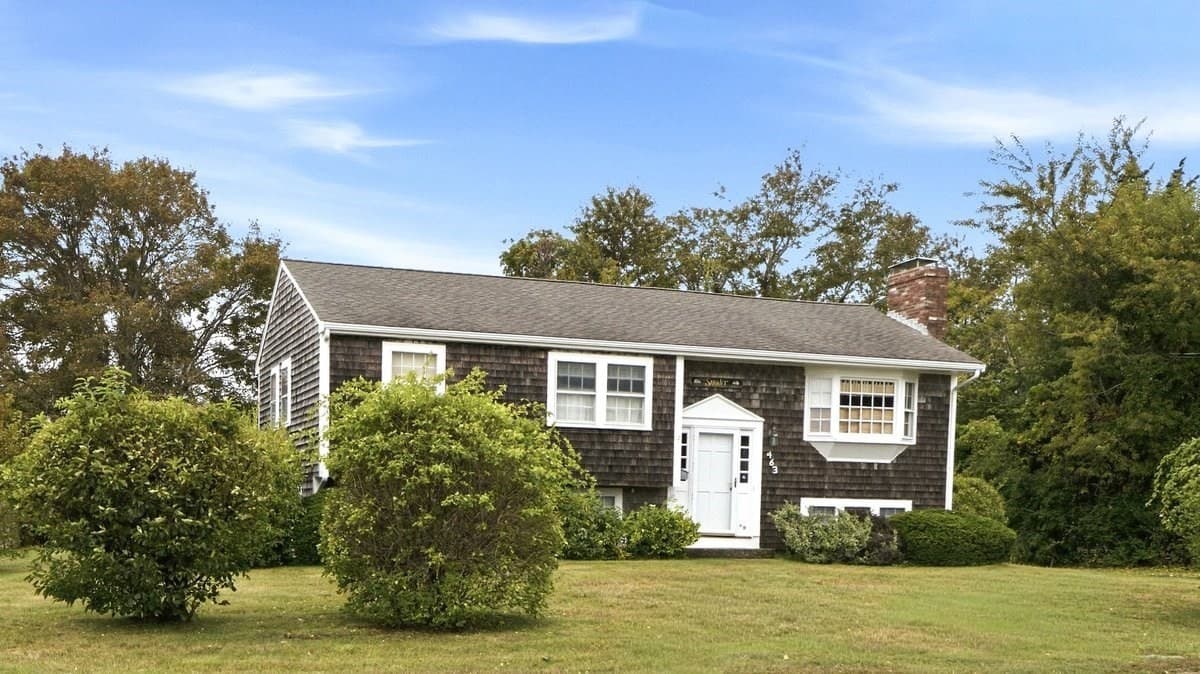 Single Family Residence at 463 Hatherly Road, Scituate MA 02066, photo 3 of 15