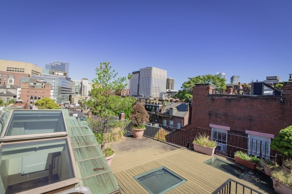 Condominium at 87 Revere St # 3, Boston MA 02114, Boston, photo 12 of 18