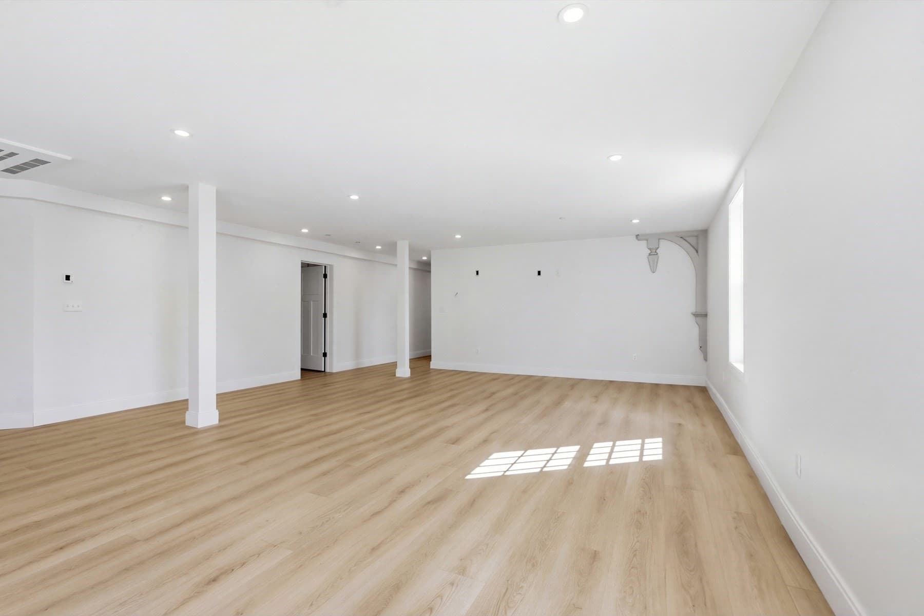 Condominium at 964 Washington St # 2, Gloucester MA 01930, Gloucester, photo 6 of 21