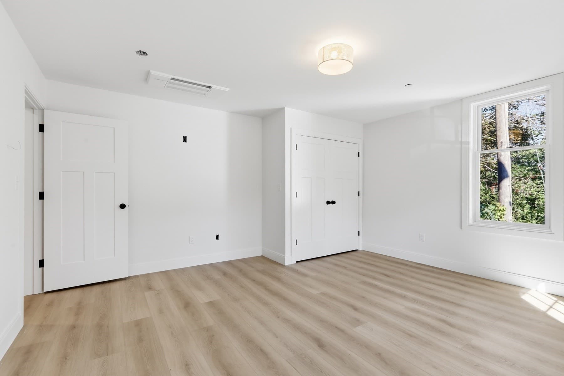 Condominium at 964 Washington St # 2, Gloucester MA 01930, Gloucester, photo 15 of 21