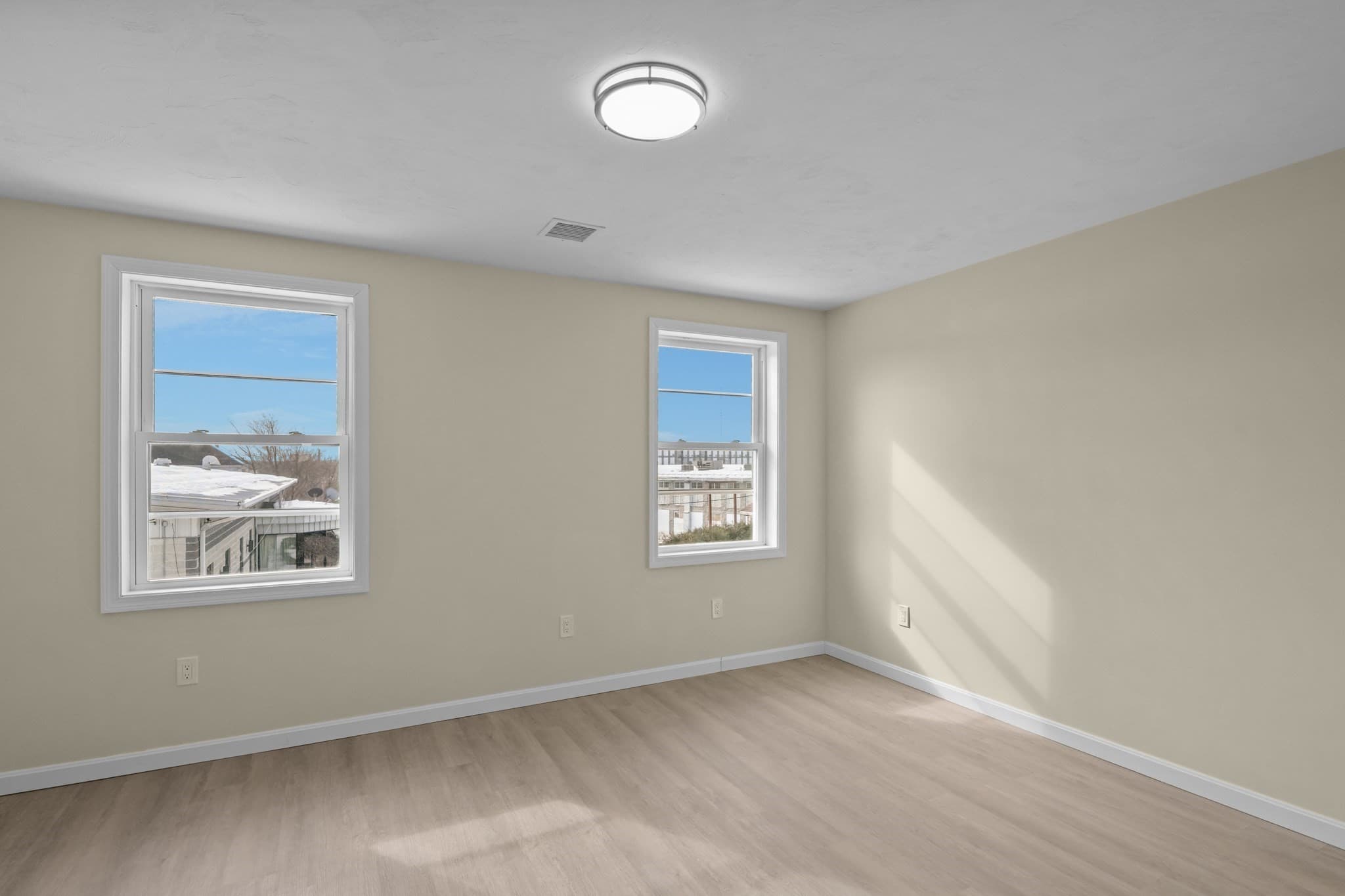 Condominium at 25 Lebanon St # D, Fall River MA 02723, photo 13 of 23