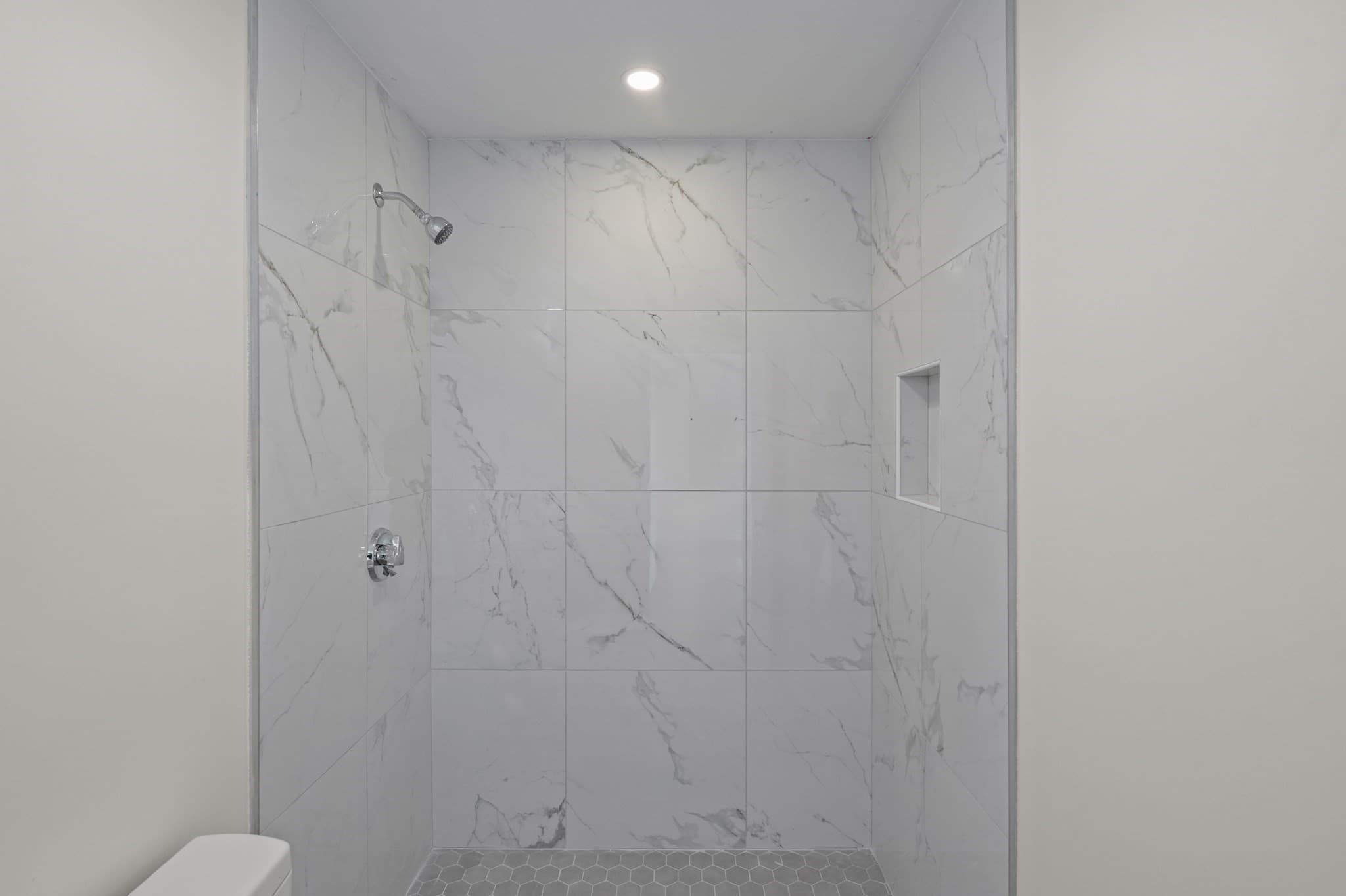 Condominium at 25 Lebanon St # D, Fall River MA 02723, photo 16 of 23