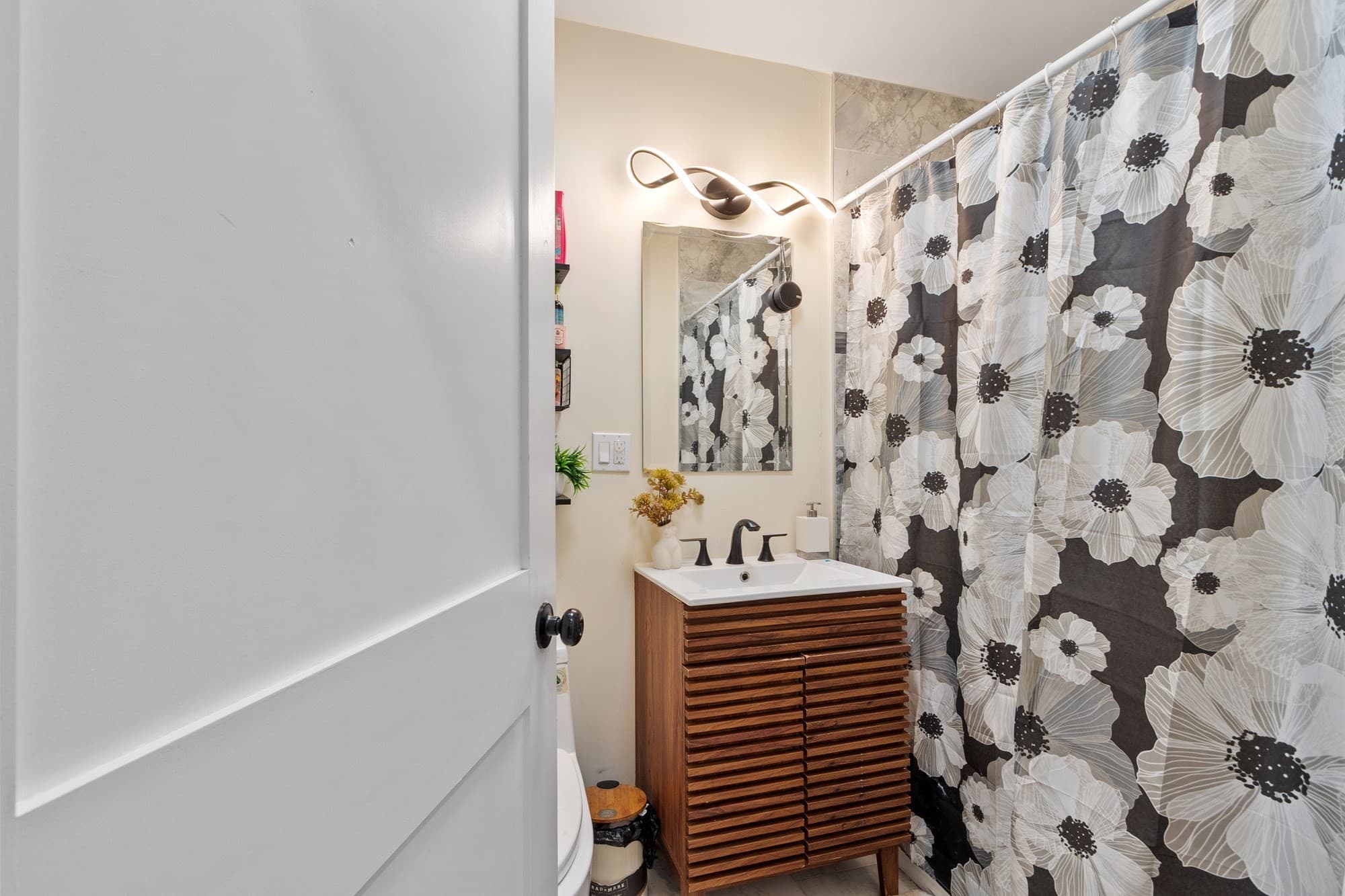 4 Family at 64 Seaver, Boston MA 02119, Boston, photo 6 of 20