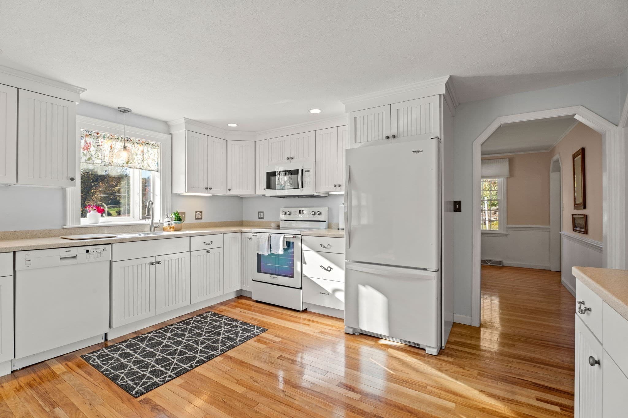 Single Family Residence at 30 Tadmuck Road, Westford MA 01886, Westford, photo 10 of 27
