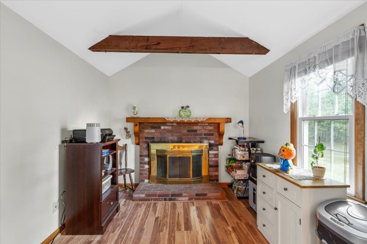 Single Family Residence at 37 Donna Dr, Plymouth MA 02360, photo 17 of 32