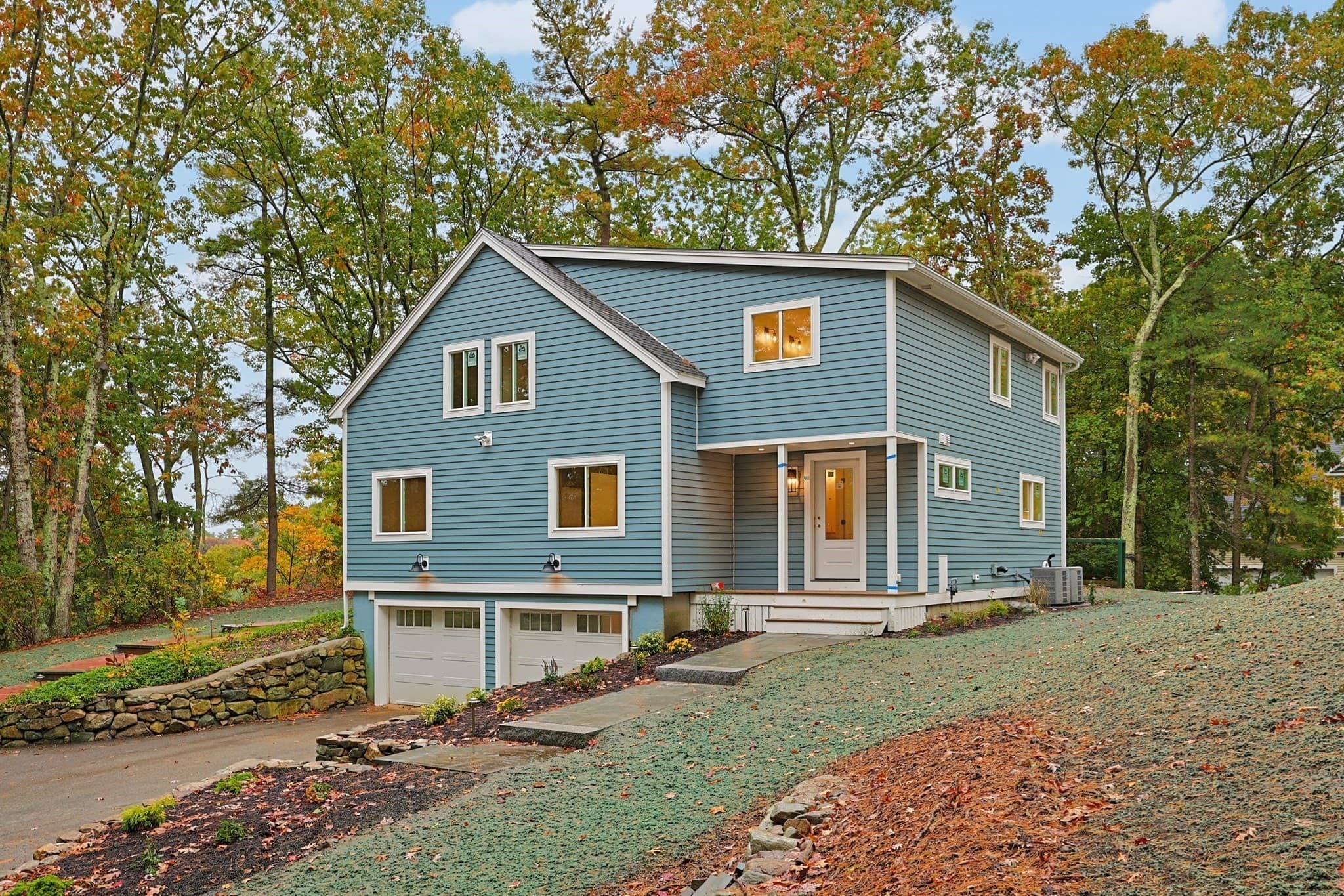 Single Family Residence at 18 Hearthstone Drive, Medfield MA 02052, photo 6 of 38