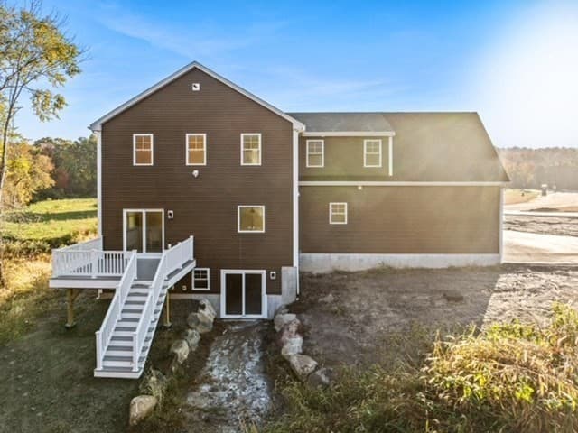 Single Family Residence at 5 Jeffrey Drive, West Bridgewater MA 02379, photo 32 of 35