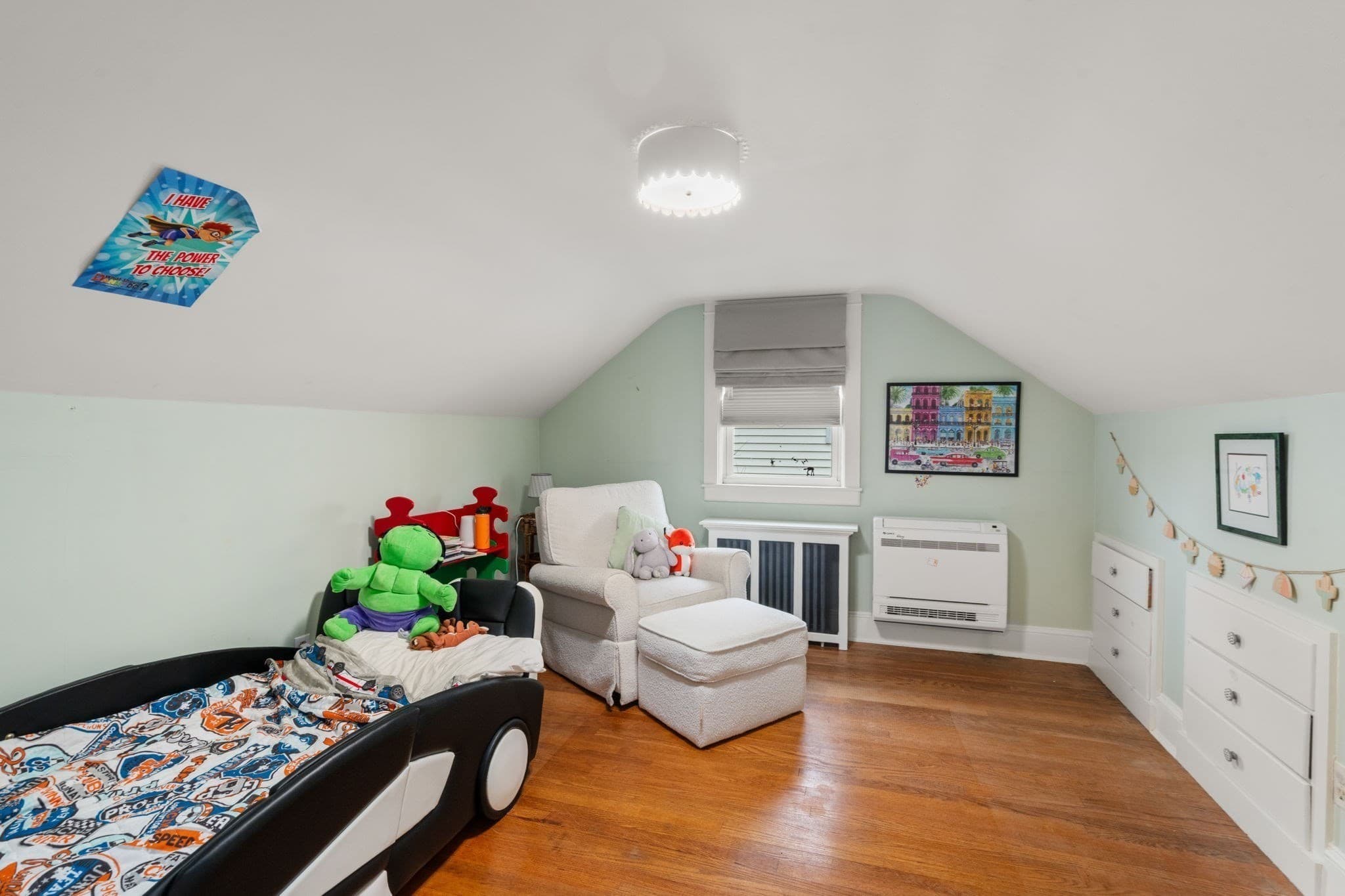 Single Family Residence at 519 Kirby Street, New Bedford MA 02740, photo 22 of 37